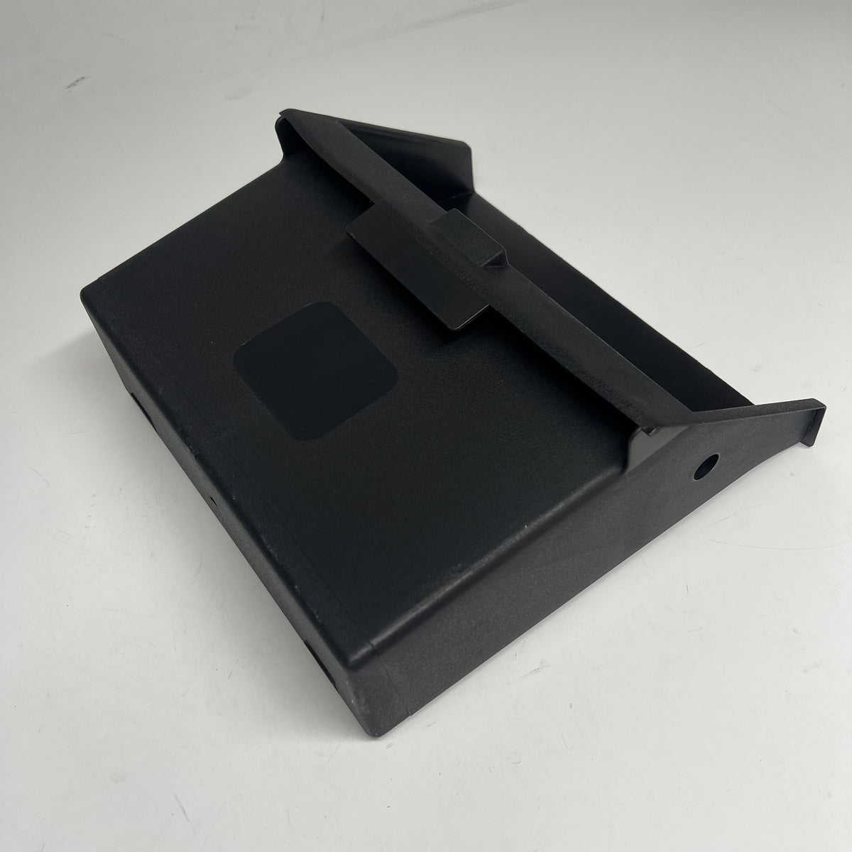 CARLISLE Duo Pan Upright Dust Pan Pivoting W/ Low Profile Edge 30" Blk 36141003