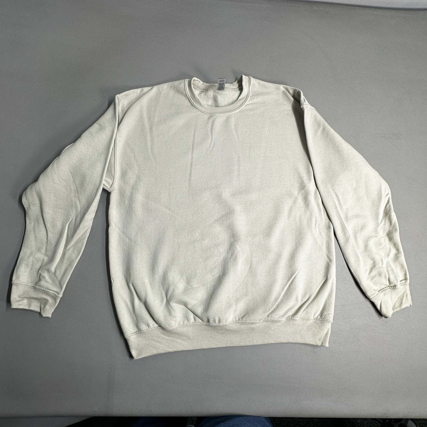 GILDAN Heavy Blend Crewneck Sweater Sweatshirt Sand G180