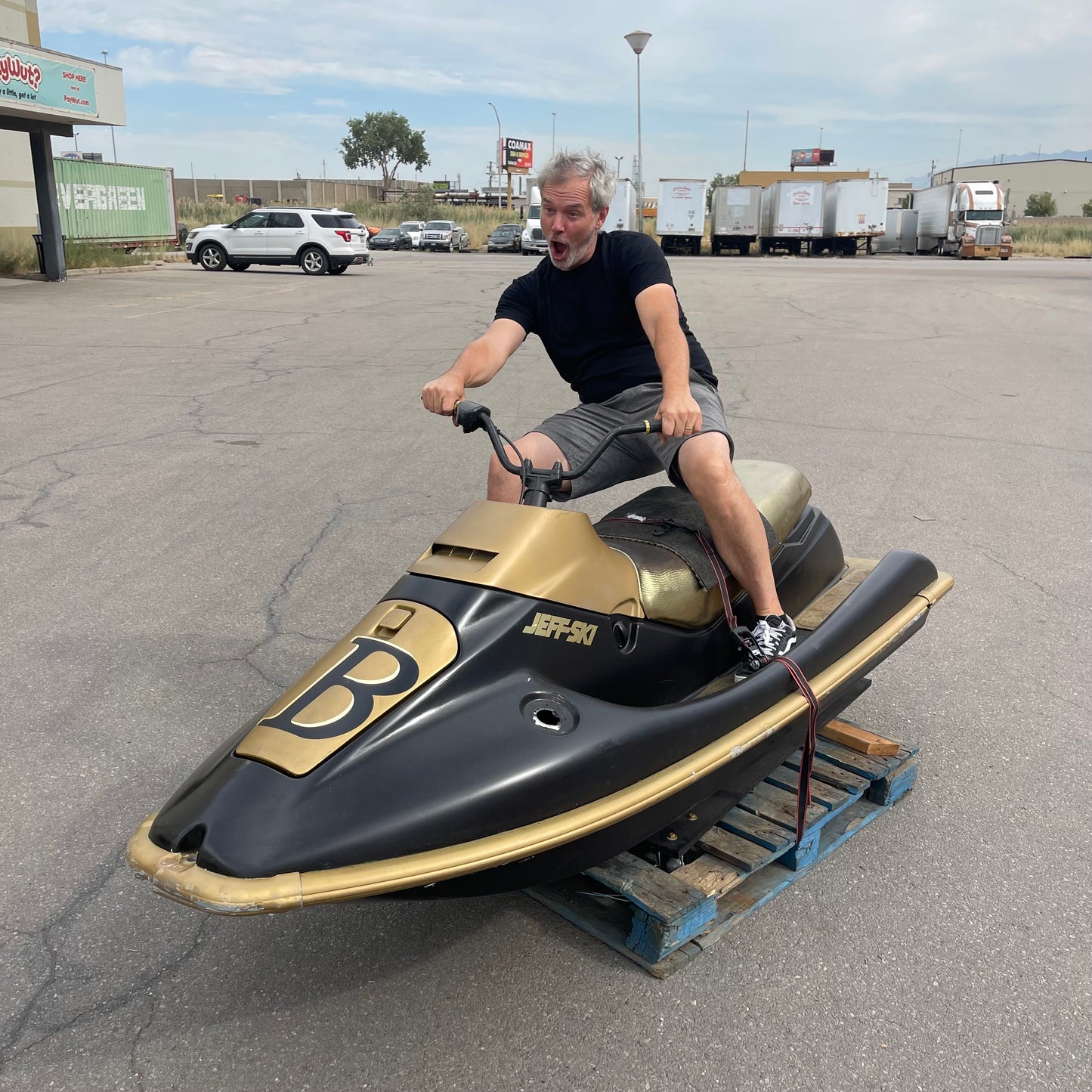 Z@ KAWASAKI Personal Watercraft (Waverunner/Jet Ski/Sea-Doo) Black & Gold w/ Custom "Jeff-Ski" Print (AS-IS)