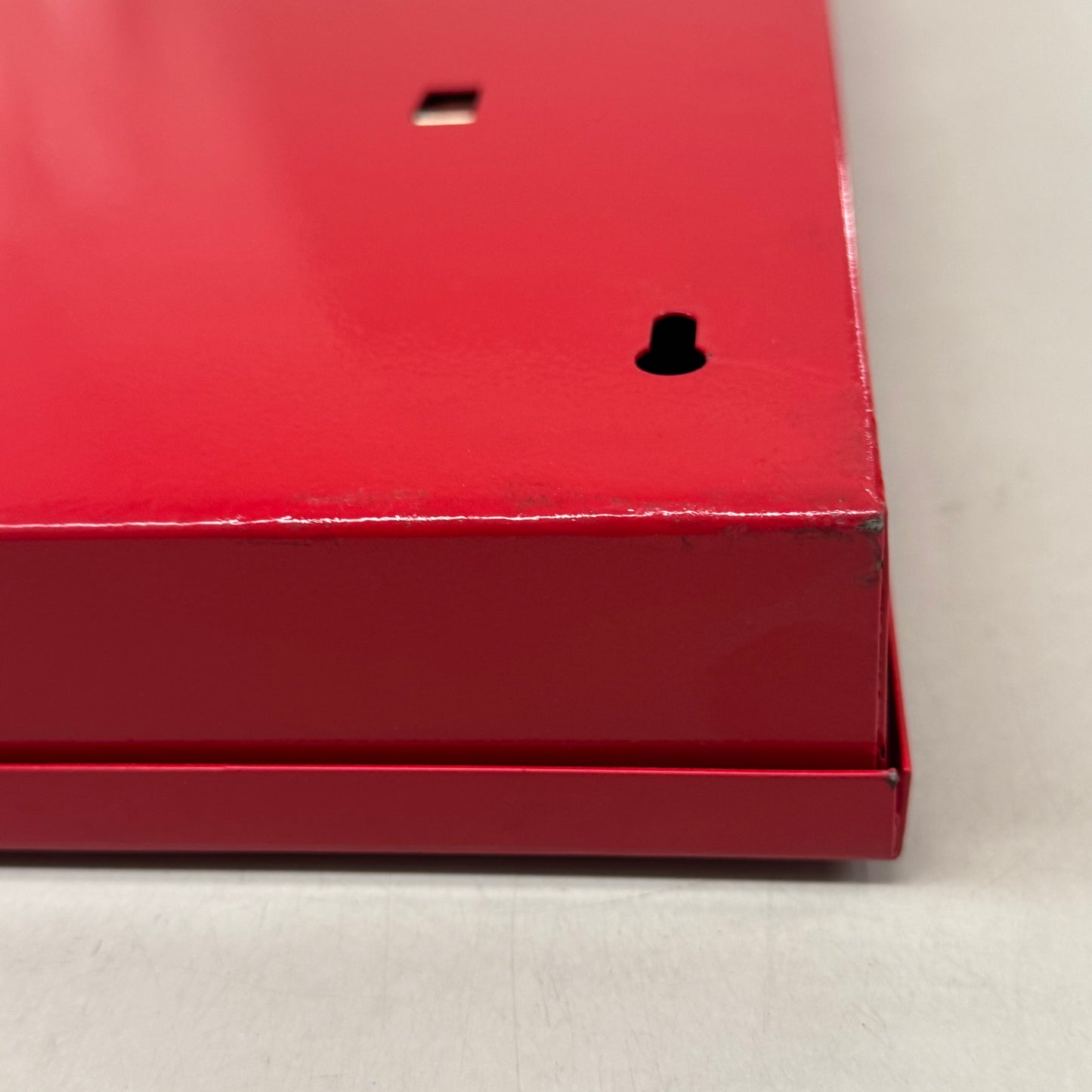 BRADY PadLock Control Lockout Tagout Station 18"x15"x2" `