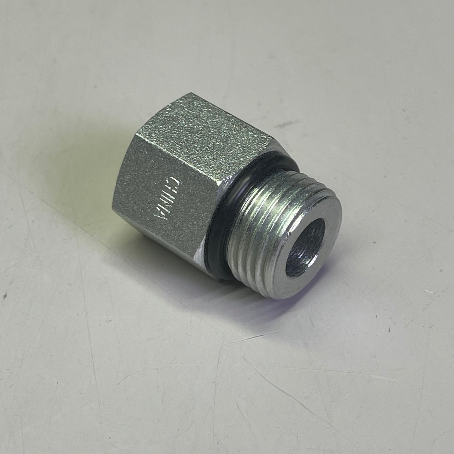 PARKER (25 PACK) Pipe Fitting & Port Adapters 1/4" Steel 8-1/4 F50G-S