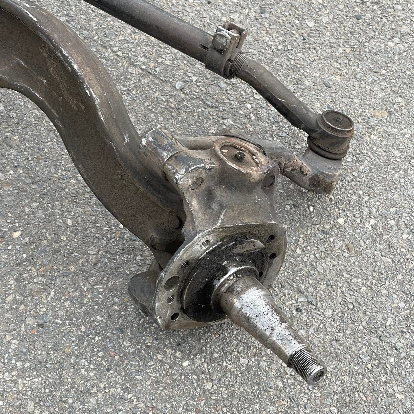 ZA@ Pallet of MIXED Rear Axle (USED)