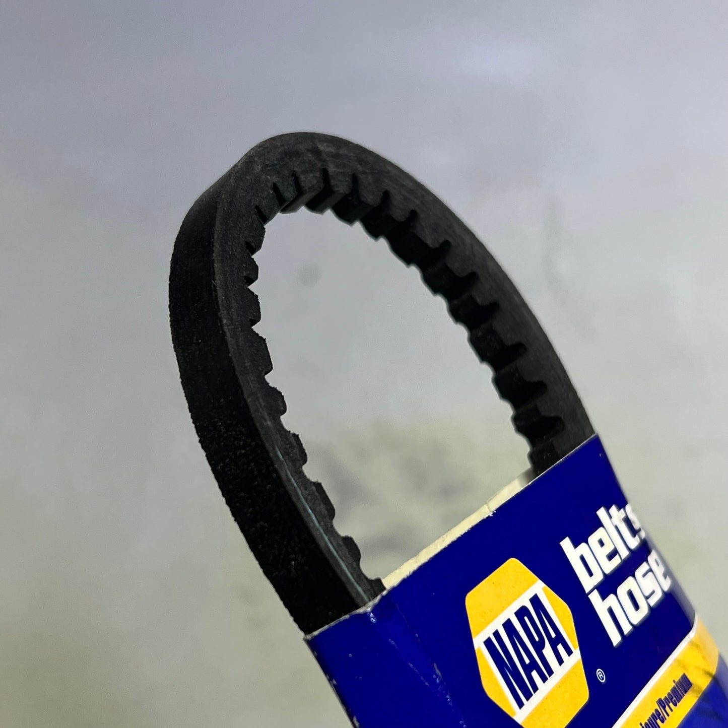 NAPA EPDM High Capacity V-Belt Polyester Cord HC41 13/32" x 25 7/8" Black 257250