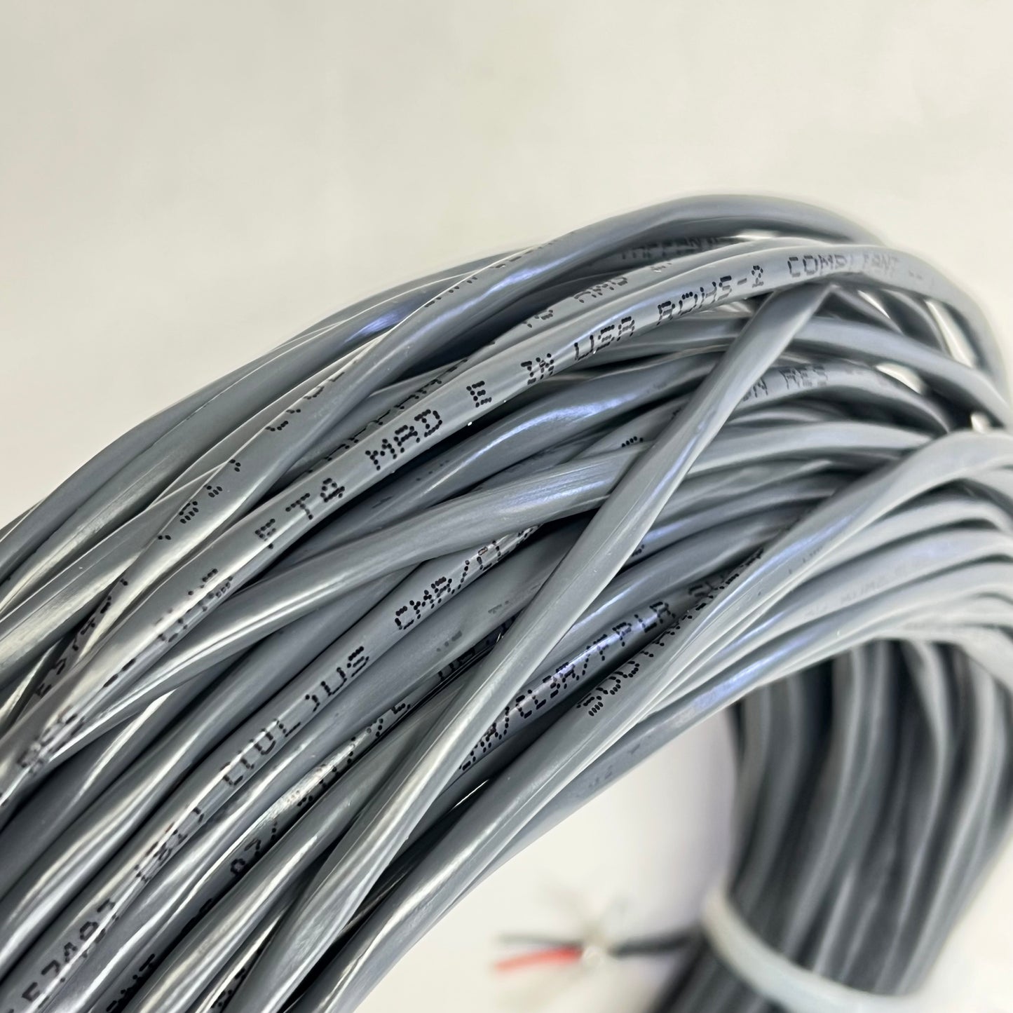 Nonplenum Multi-conductor Cable 18/2 AWG 0.17"OD 300 VAC 100' Grey 952140609-100