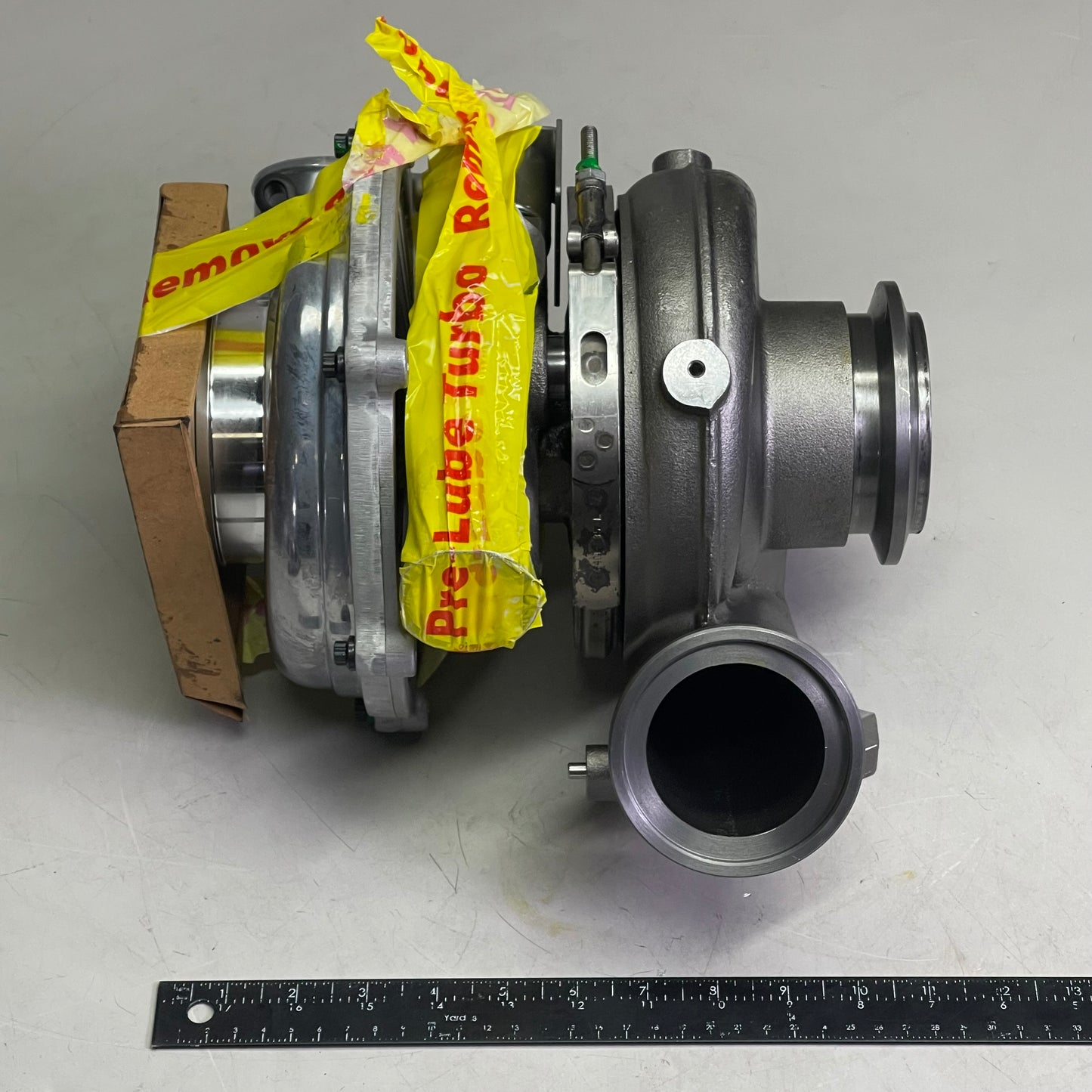 OE-TURBOPOWER Turbocharger For Ford F-250, 350, 450 Super Duty Steel D1004