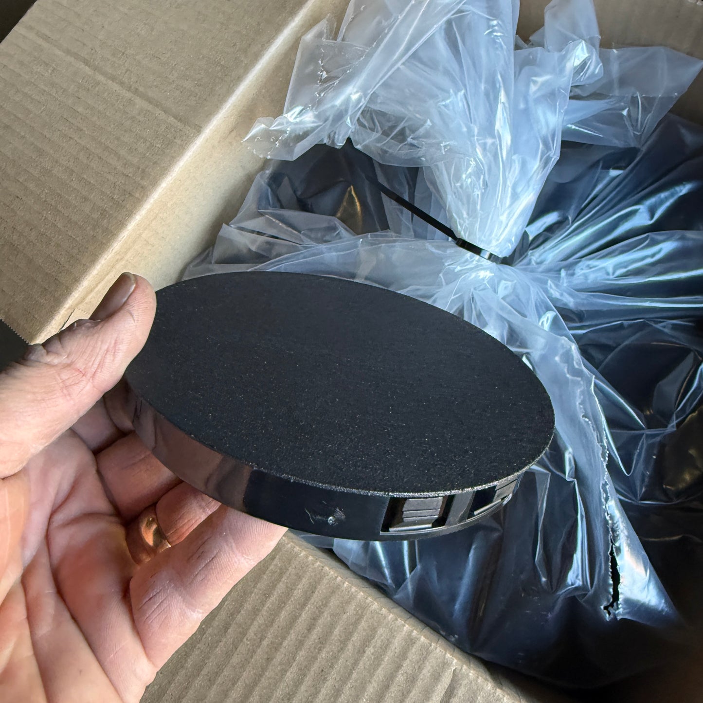 ZA@ Pallet of MIXED Rubber Trim, Currency Straps, Toilet Seat Covers, Automotive, Lighting, Honda Genuine Parts, Sink, Toner, Marking Paint,Syrup & MORE! (AS-IS)