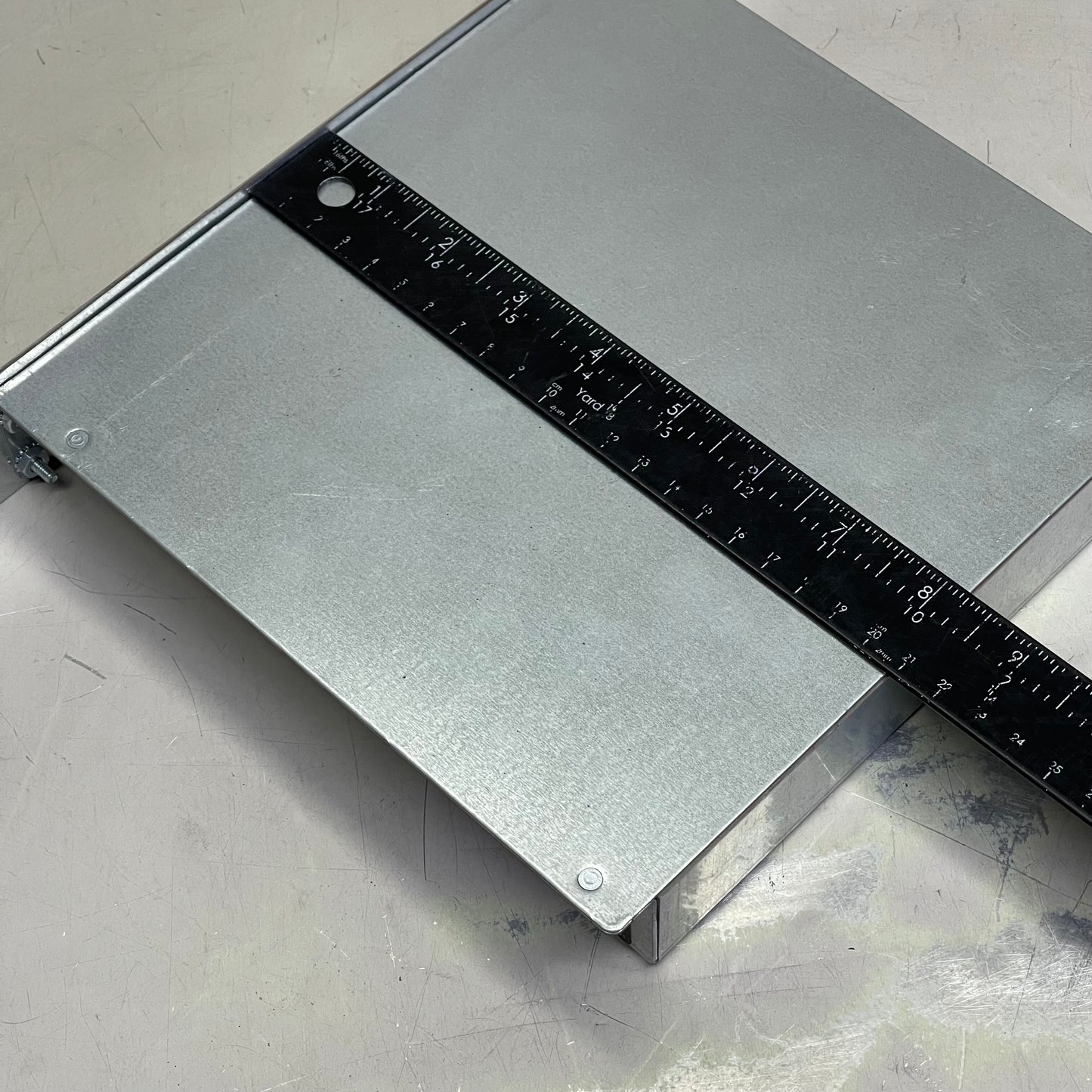 NETGEAR ProSAFE 8 Port Gigabit VPN Firewall FV318G (Used, Working)