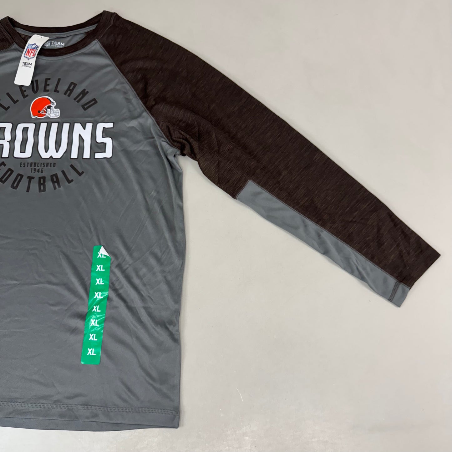 NFL Cleveland Browns Long Sleeve Shirt XL Brown/Grey 1802970 Established 1946