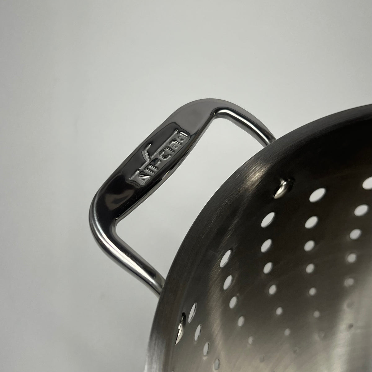 ALL-CLAD Heavy Gauge Stainless Steel Colander 5 Quart Silver 8700800484