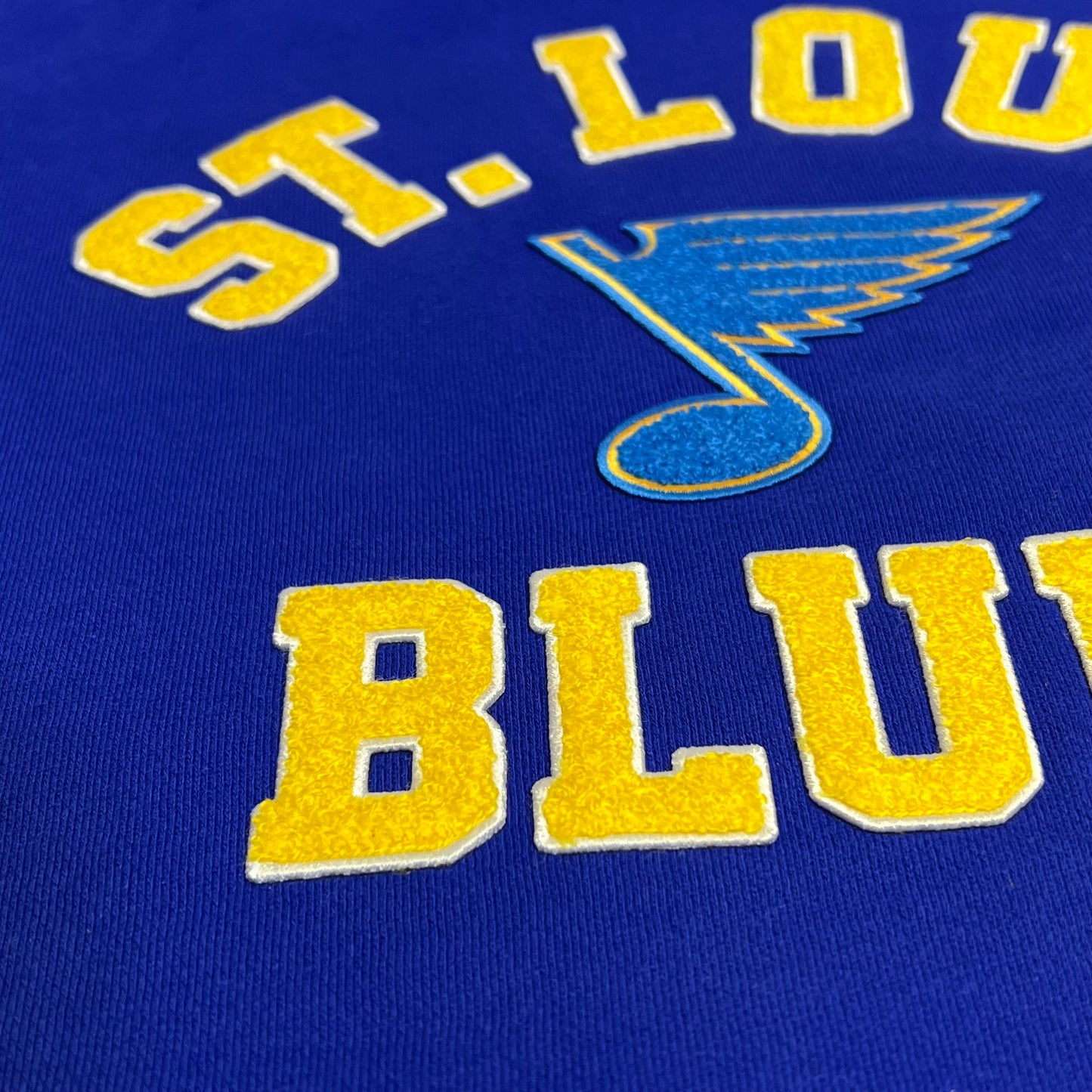 LULULEMON St. Louis Blues Steady State College Crewneck Men's Sz 2XL Cobalt Blue