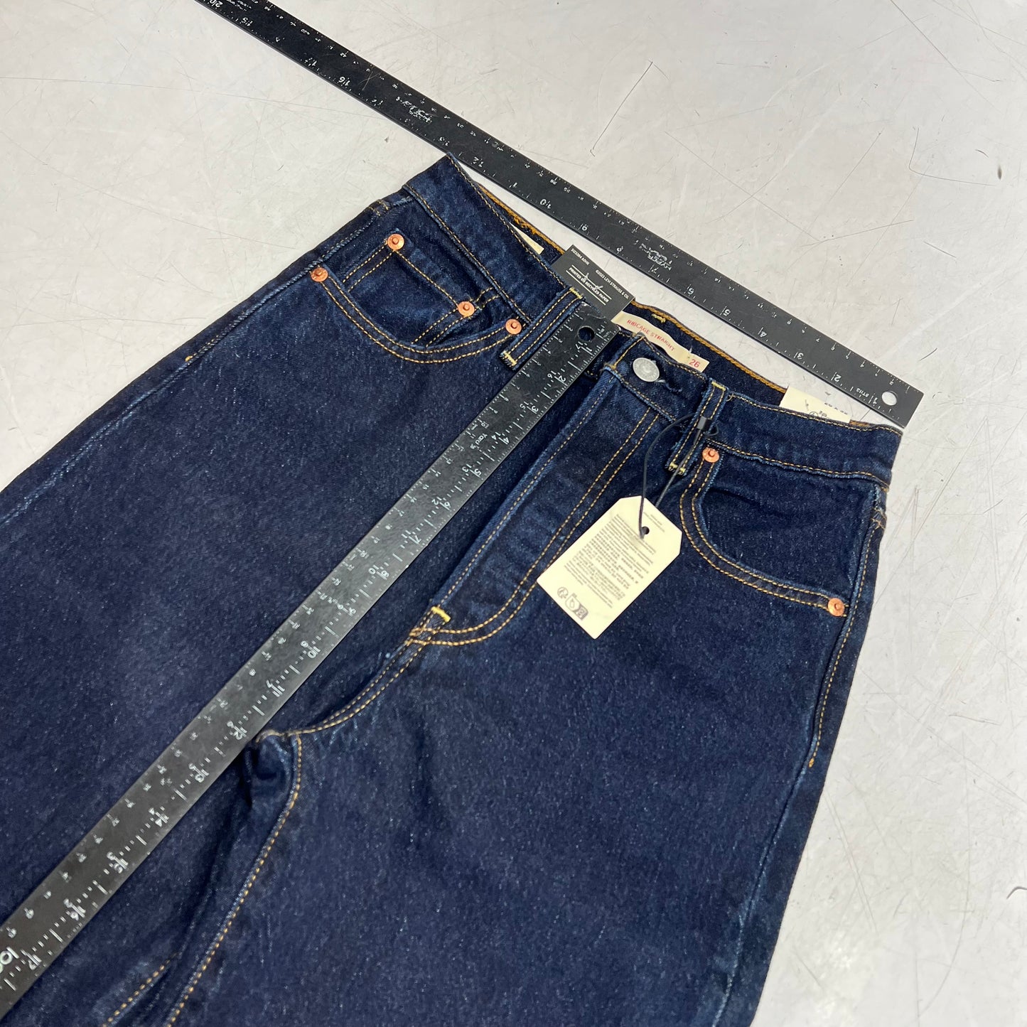 LEVIS Ribcage Straight Leg Denim Pants  Women's Sz 26x32 Small Course 79078-0014