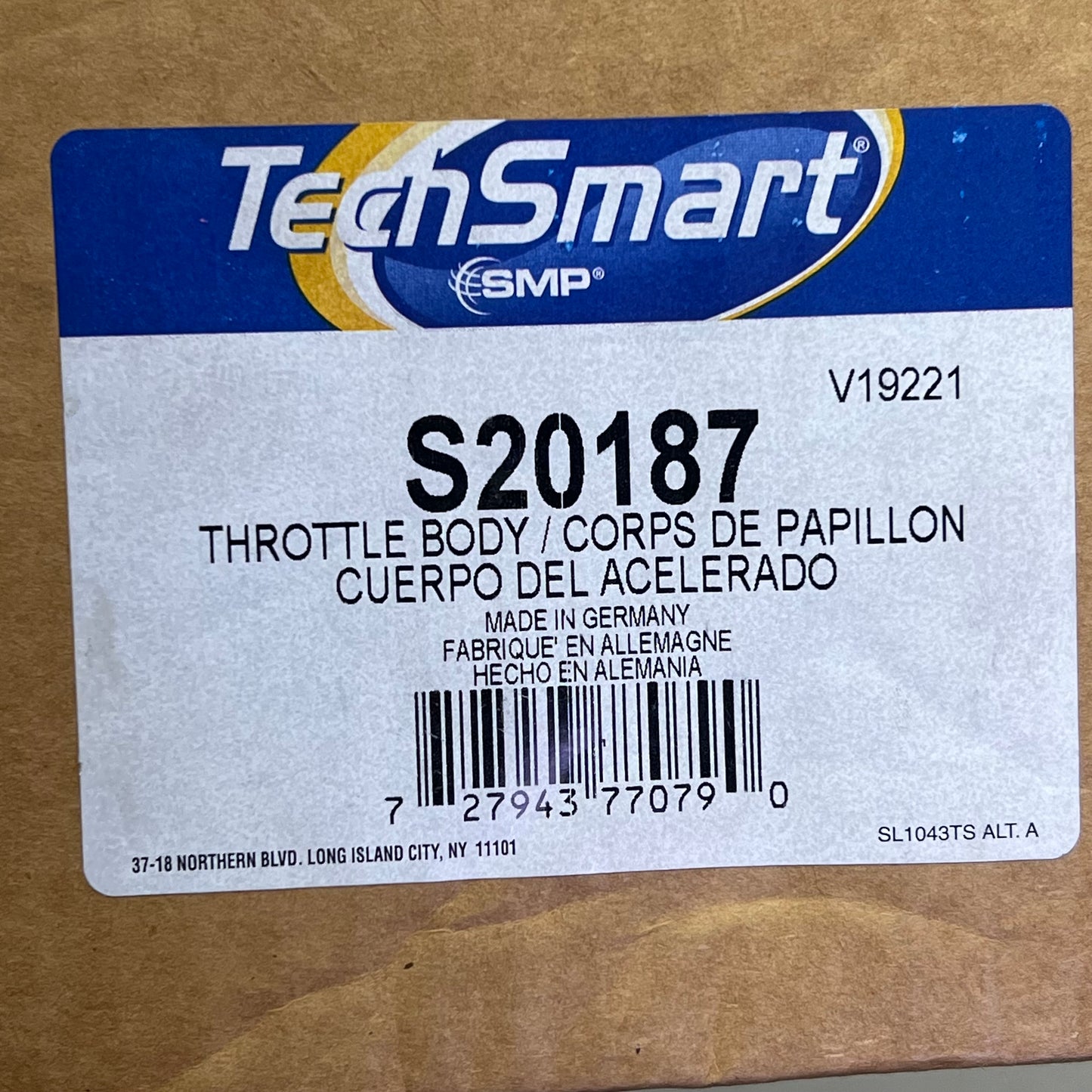 TECHSMART OE Fuel Injection Throttle Body Cast Iron & Plastic Material S20187