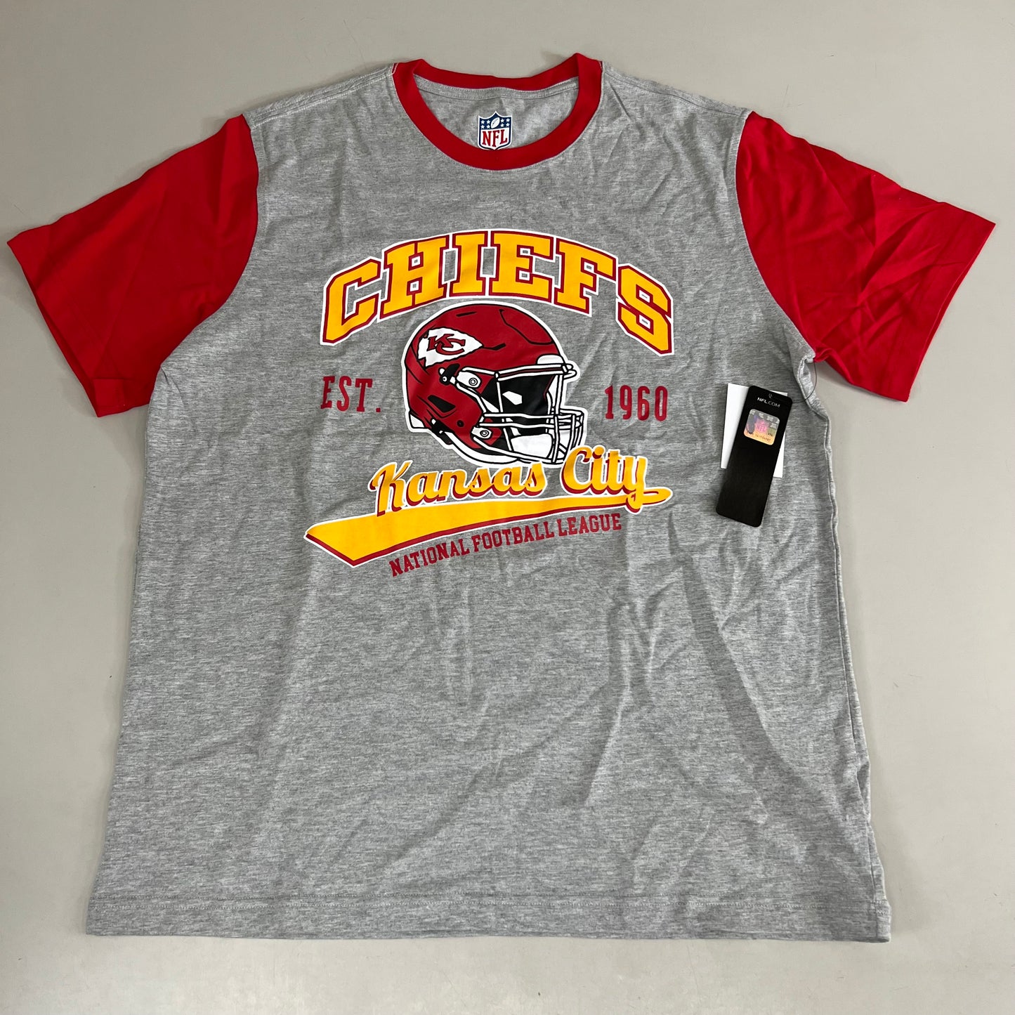 NFL  Kansas City Chiefs G-lll Sports T-Shirt Men's Sz L Red, Grey, Yellow 6AHOO816