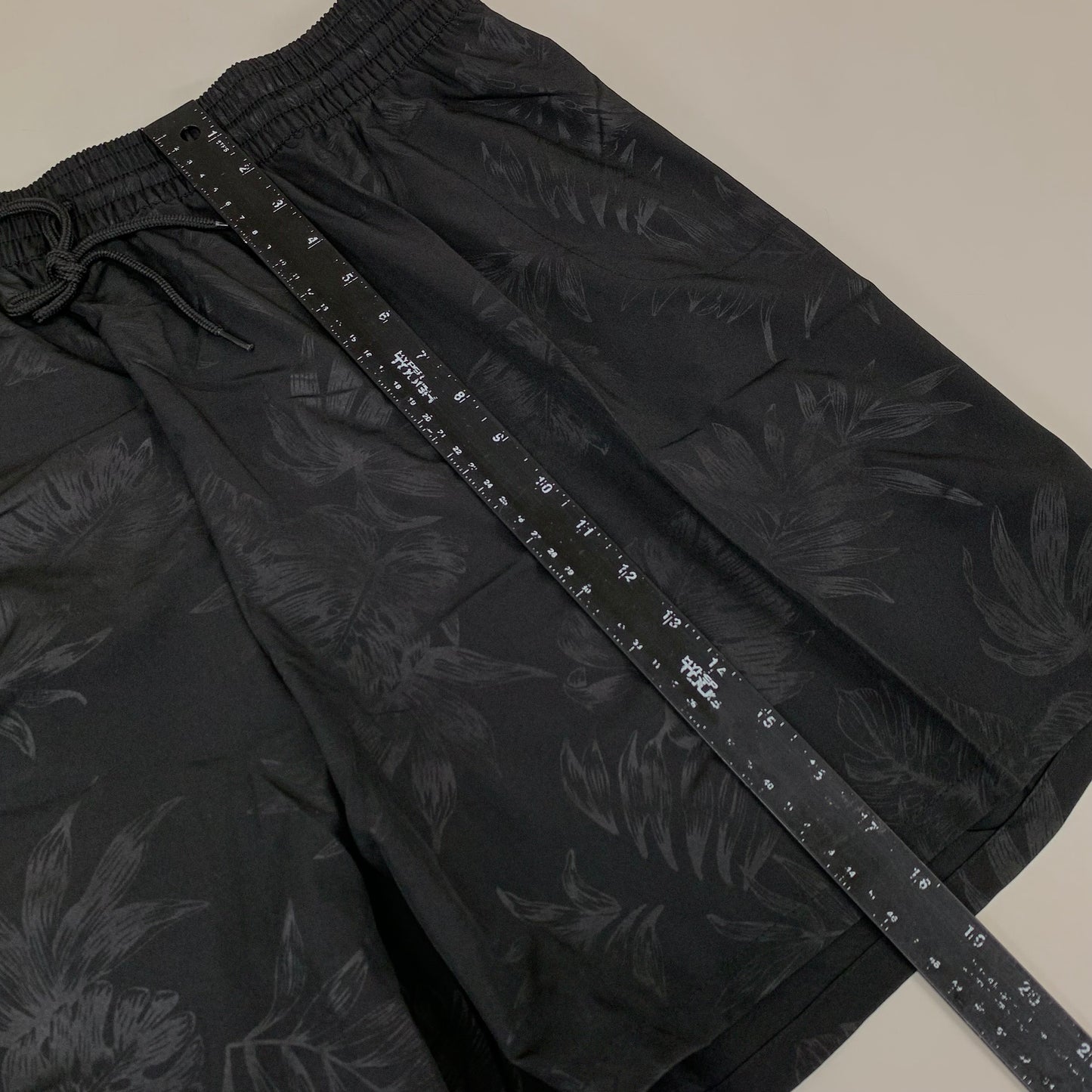 RAYA SUN Stretch Swim Style Shorts W/ Flower Design Women's 3X Black/Gray