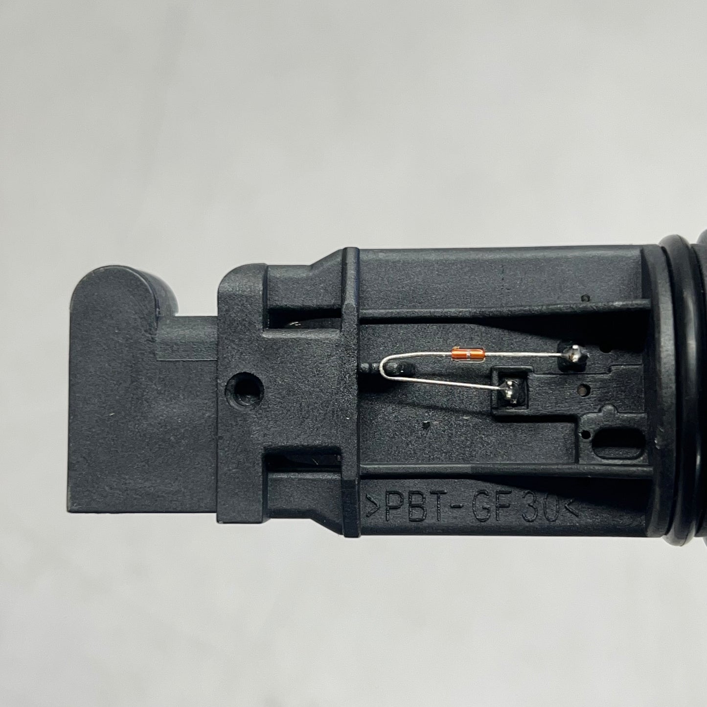 BLUE STREAK Mass Airflow Sensor For Bmw & Land Rover Vehicles MF21157N