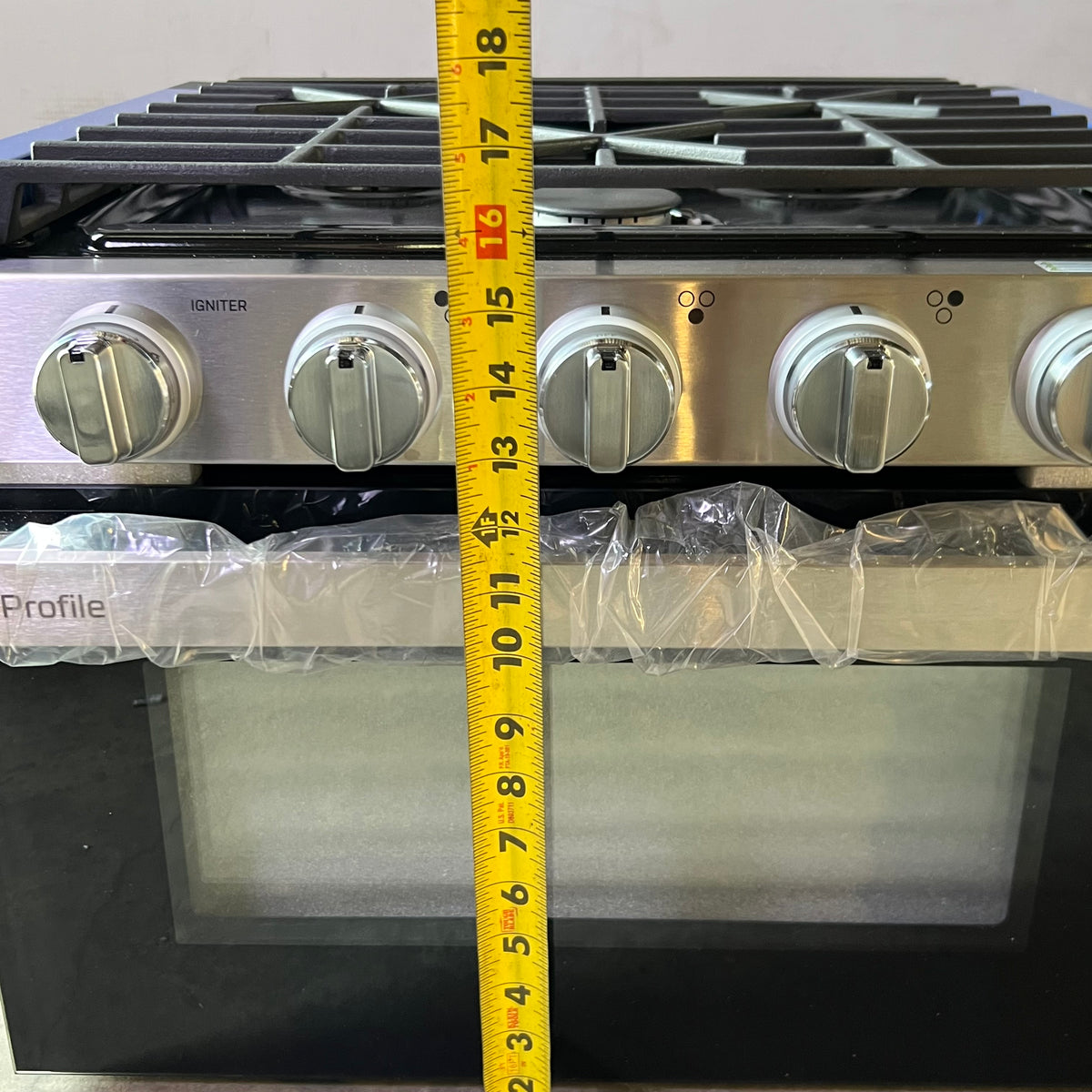 PROFILE RV Range Oven Drop-In LP Gas Stovetop Sz 16.25" x 21.5" x 21.5" - PLD617RTSS/PLD621RTSS