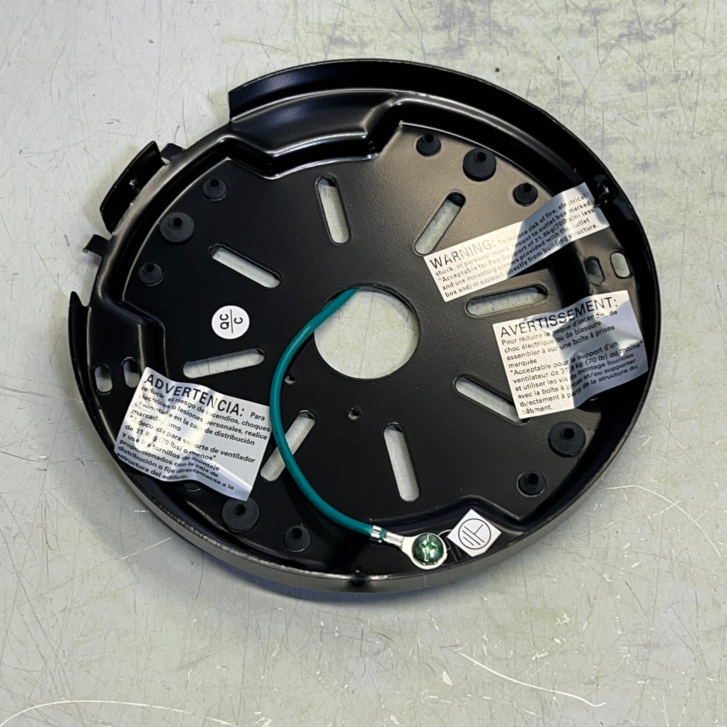 HUNTER Terrace Cove Outdoor Flushmount Fan  4196 CFM 37 Watts Black 51581