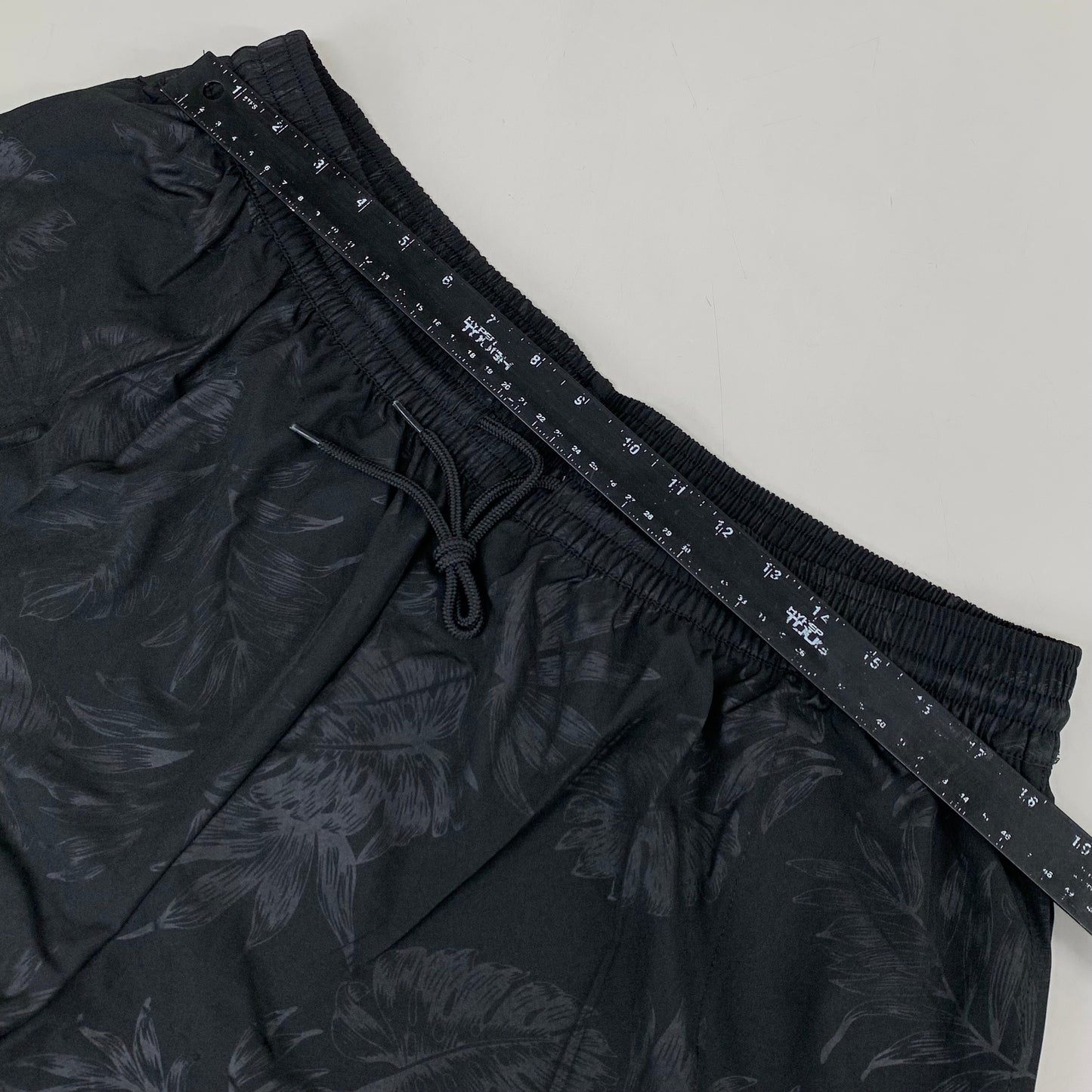 RAYA SUN Stretch Swim Style Shorts W/ Flower Design Women's 1X Black/Gray