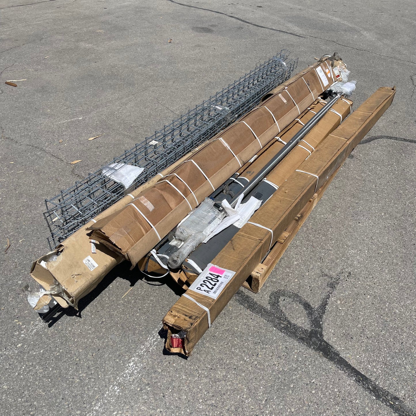 ZA@ Pallet of MIXED Steel Channels, Blinds, Canvas Roll Awning, & More (AS-IS)