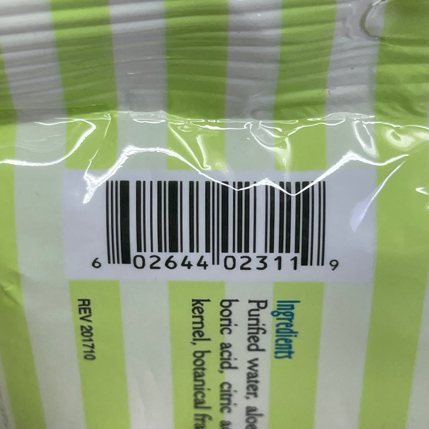 EARTHBATH (12 PACK) Natural Pet Care Facial Wipes 25 per package White