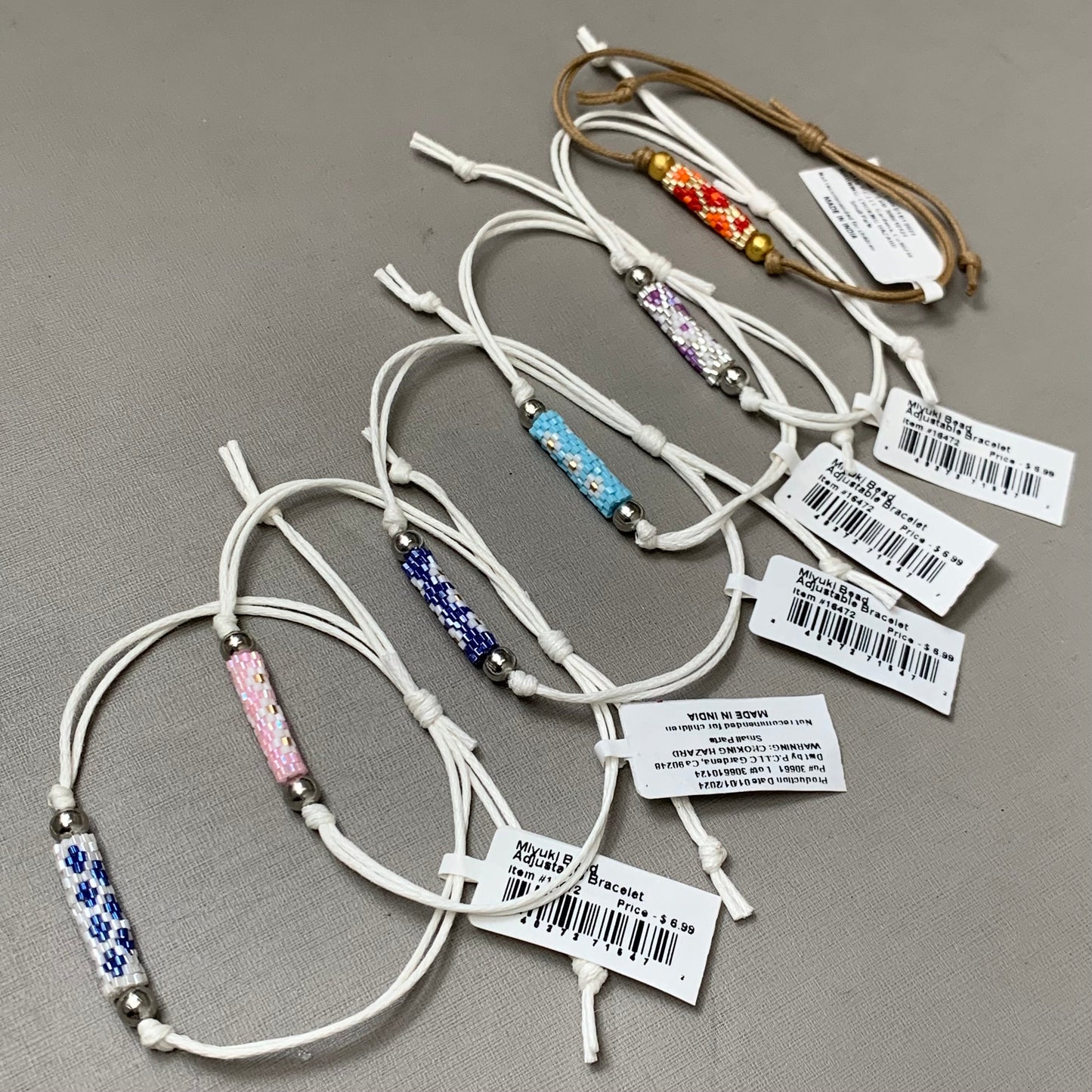 ZA@ UNKOWN BRAND (60 PACK) Miyuki Bead Adjustable Bracelets W/ Display Assorted Designs  16472 A