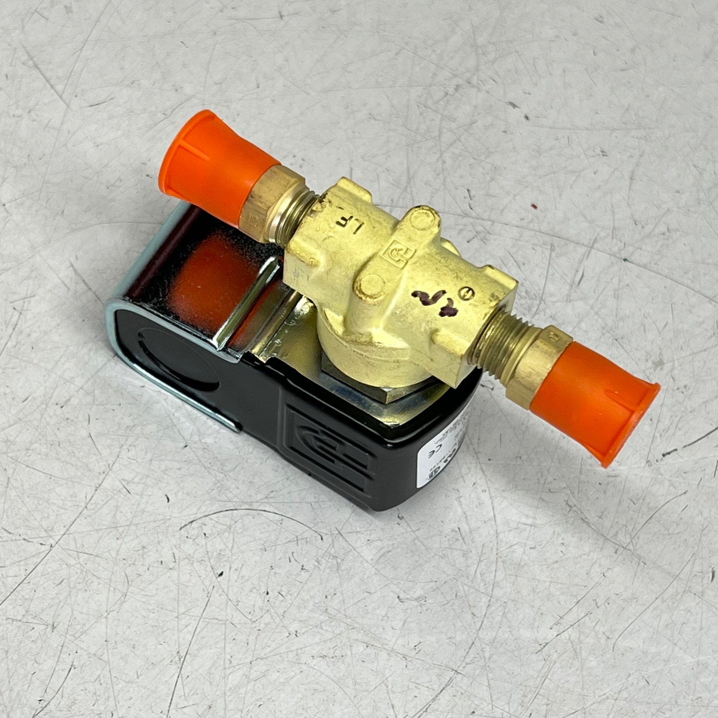 PARKER Liquid Line Solenoid Valve Supports R410a & R454b 3/8" KHALS0401LLS