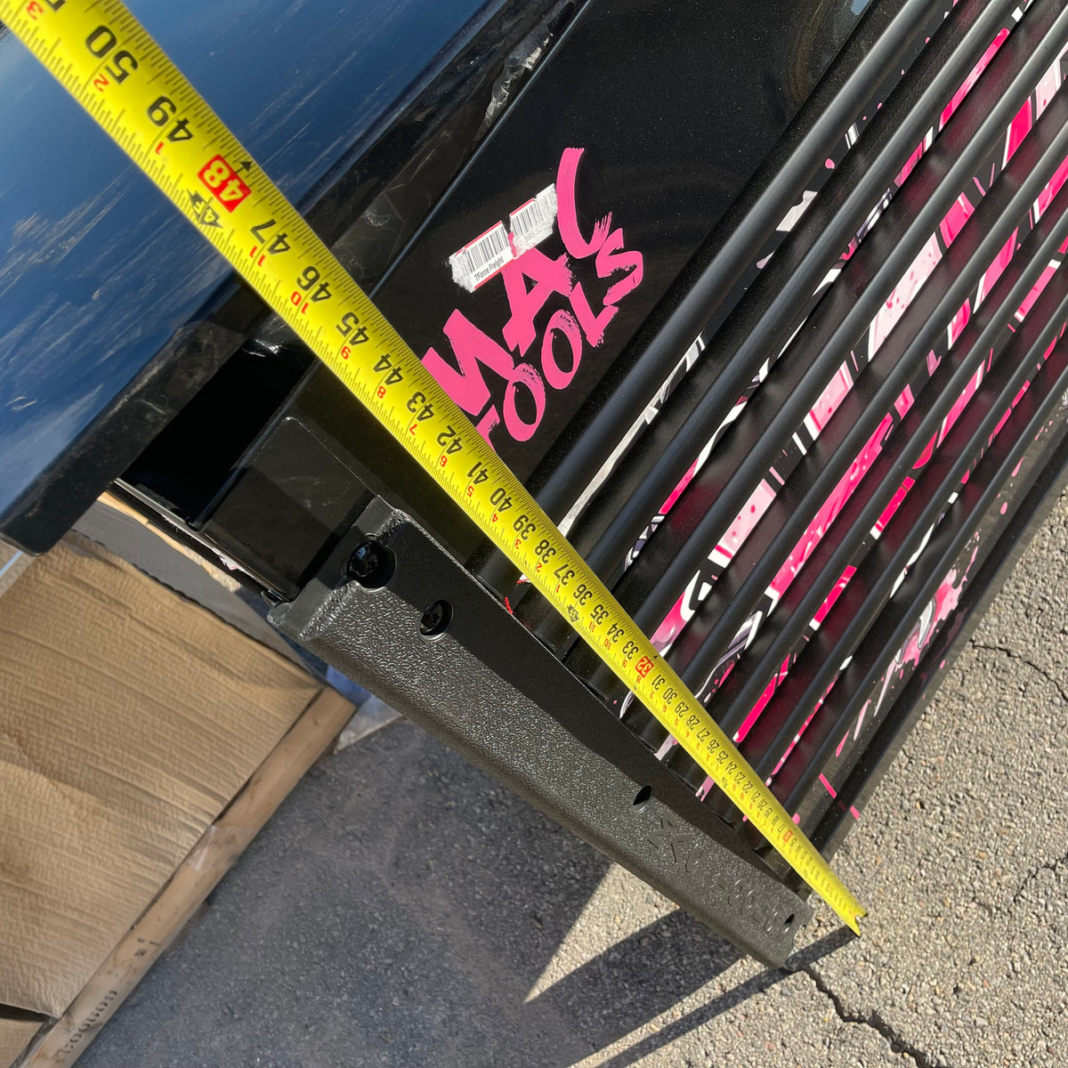 MAC TOOLS 7-Drawer Vertical Power Drawer Cart Black w/ Pink Cancer Awareness Decals