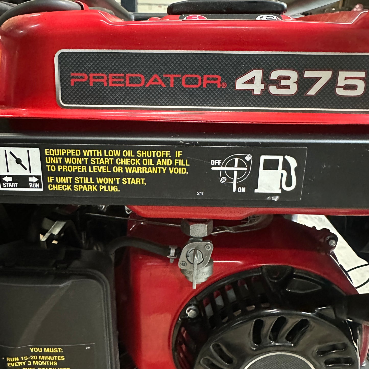 PREDATOR 4375 Watts Gas Portable Generator 3500 Watt Running New Other