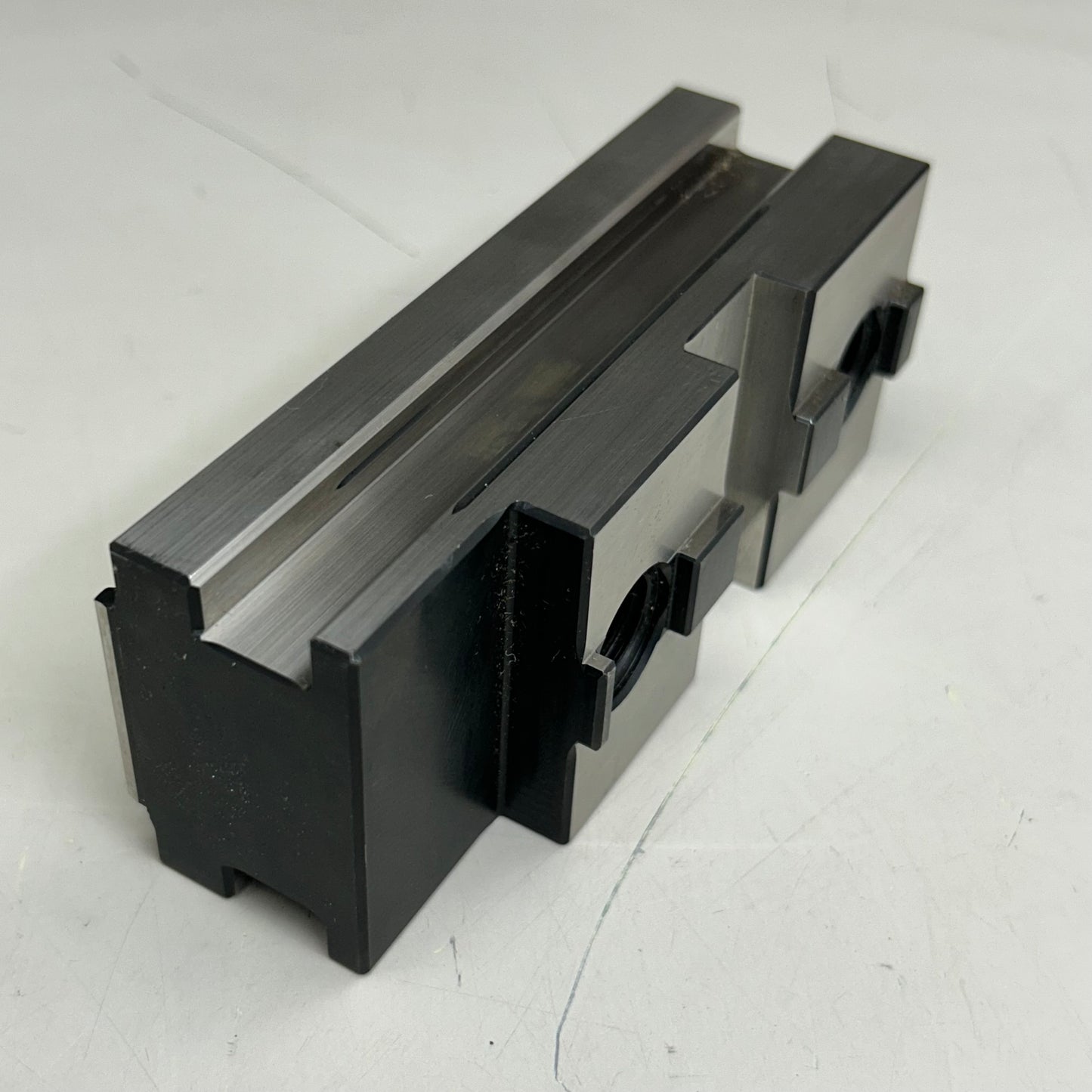 SCHUNK Straight Serration Base Jaw 5"x2"x2"  EWB-TG 315 (New Other- No Packaging)