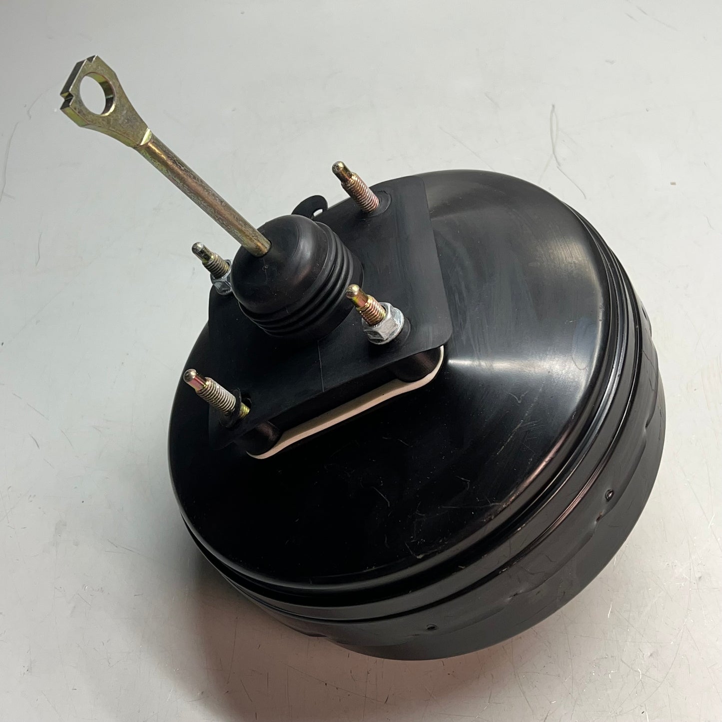 QUALITY BUILT Power Brake Booster Vacuum Standard Replacement B1340 (USED)
