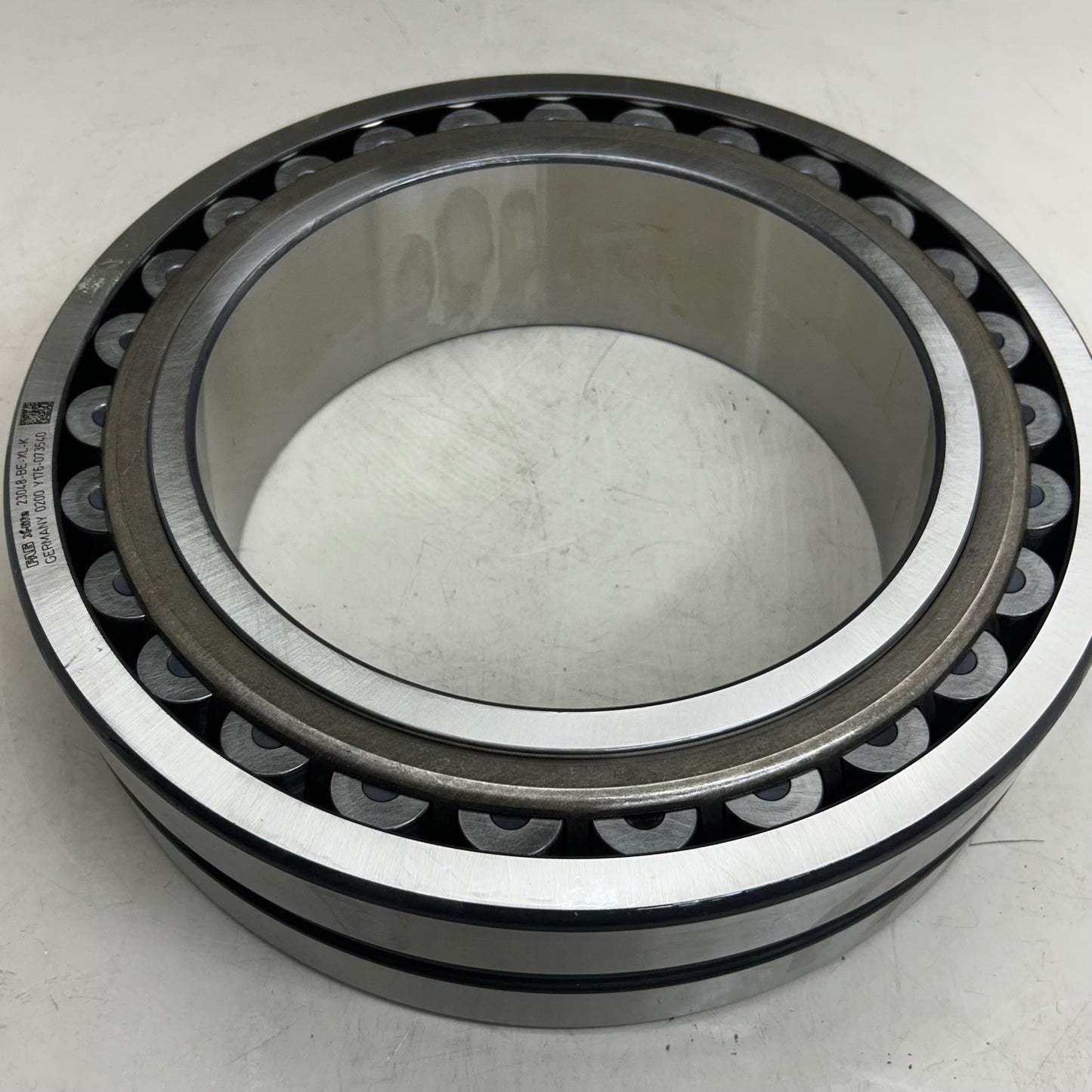 DODGE SAFS Series Spherical Roller Bearing  8-7/16" to 9" Chrome 422031 (distressed/ Damaged Packaging))