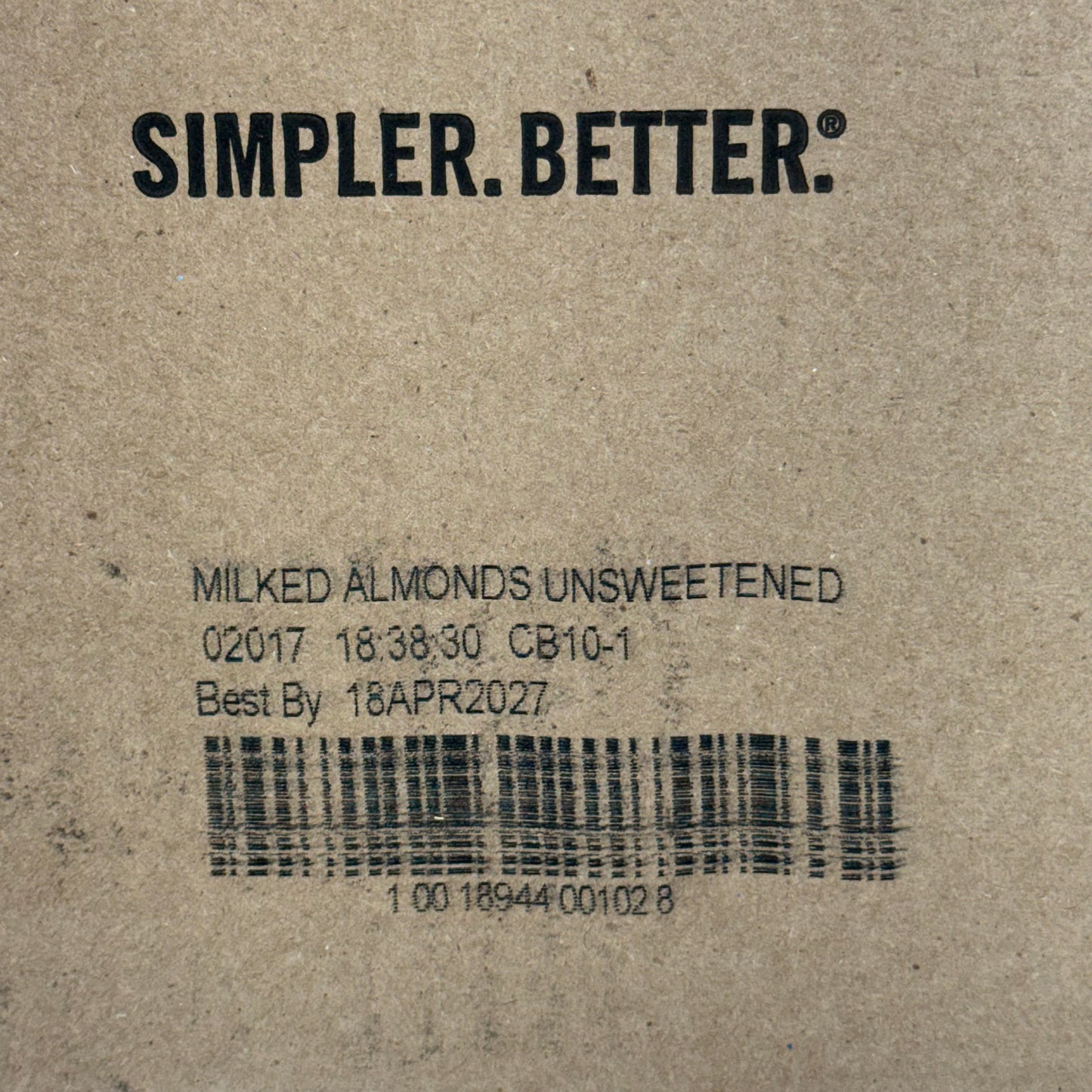ELMHURST (6 PACK) Milked Almonds Unsweetened 32 fl oz. BB 04/27