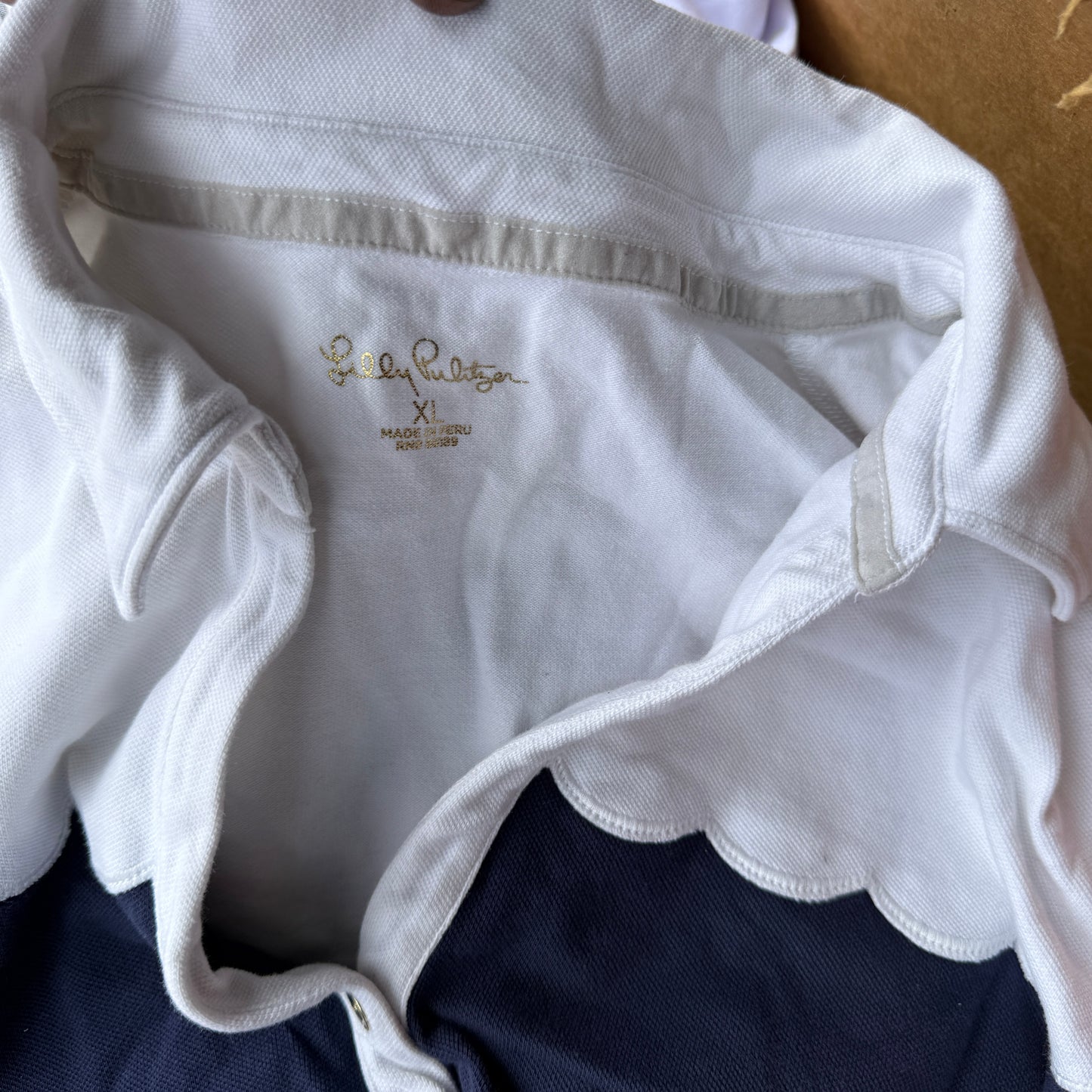 ZA@ Pallet of MIXED 100’s Of Men’s & Women’s Clothing