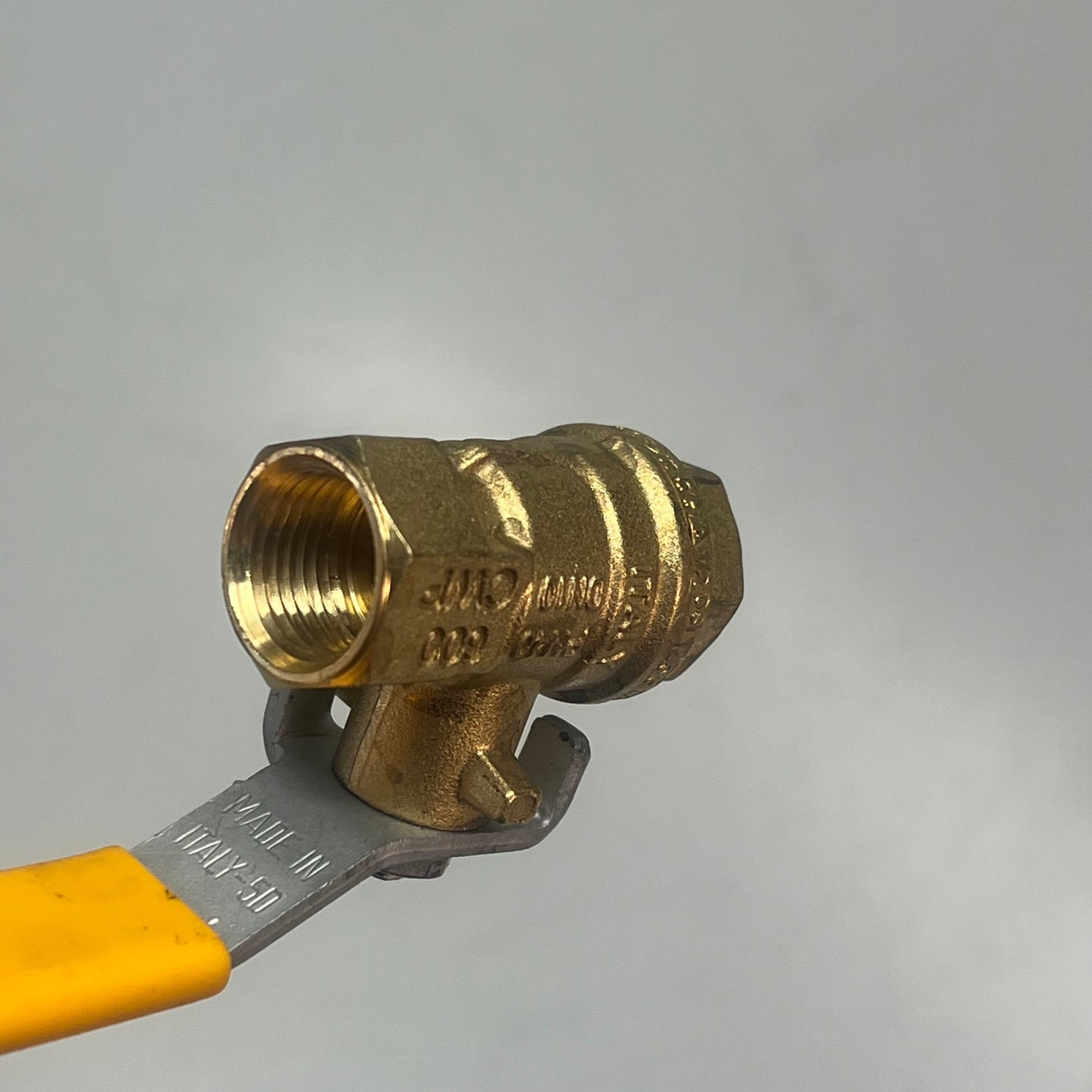 PARKER Fluid System Connectors Brass Ball Valve Economy 600 PSI V520P-6