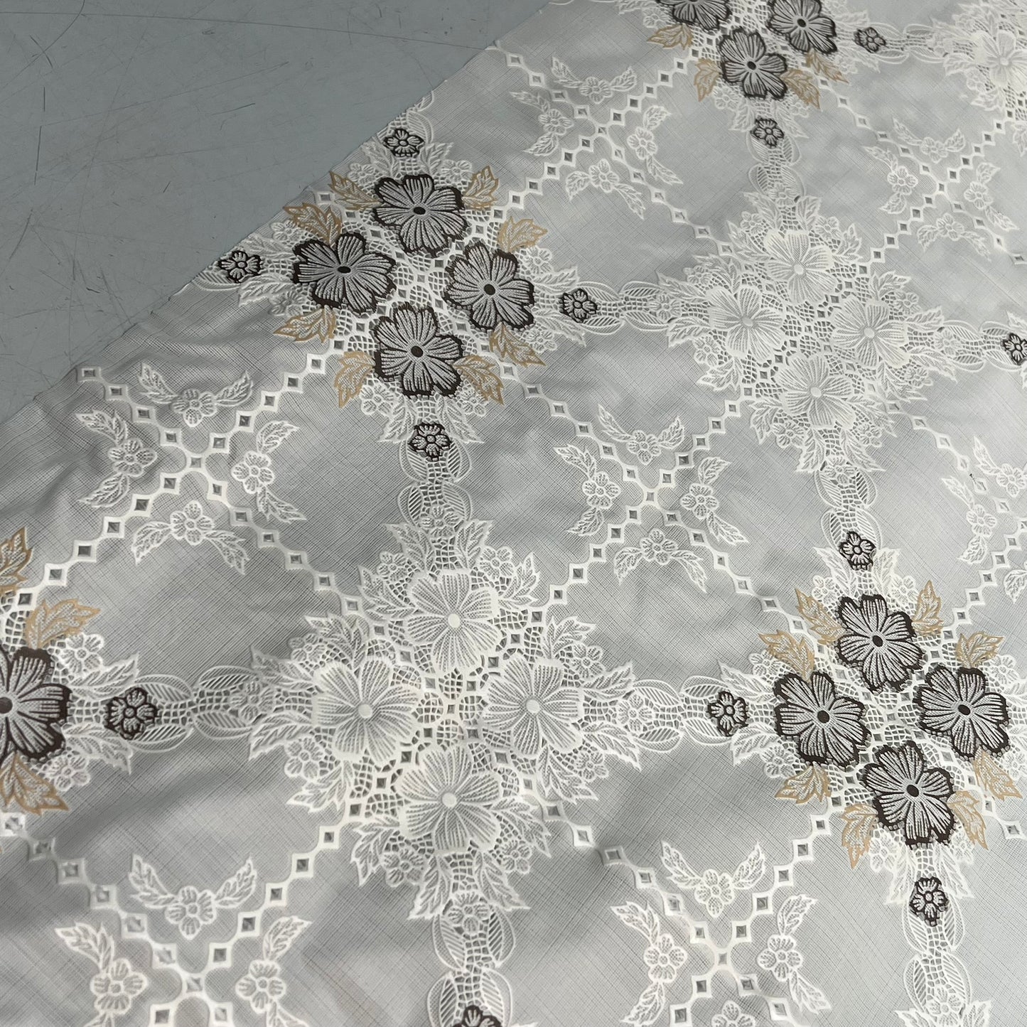 PVC Diamond Quilt With Floral Accents Table Cloth 54"x60' White/Brown LA-0489AI