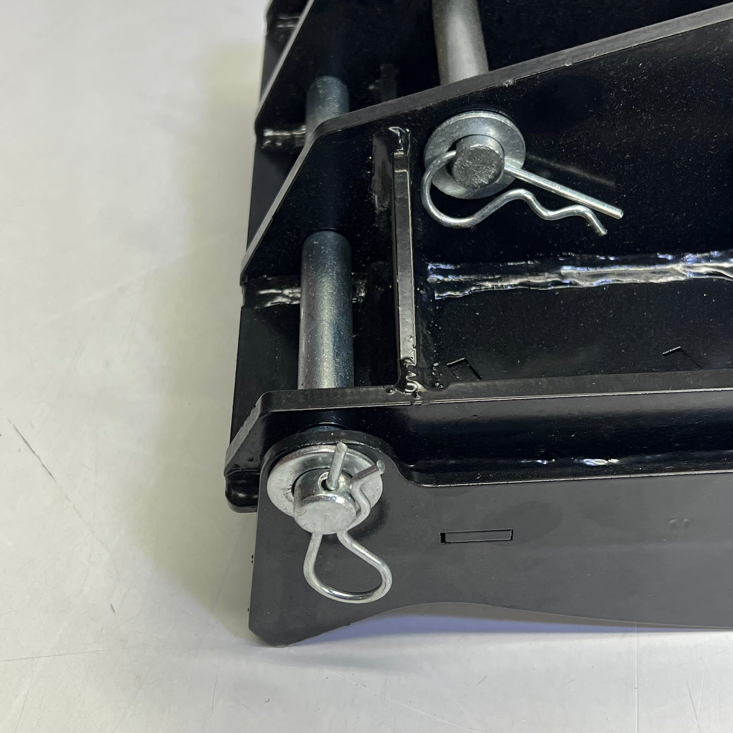 Mechanical Quick Hitch Coupler Attachment for Mini Excavator Mb-500 Black 31312