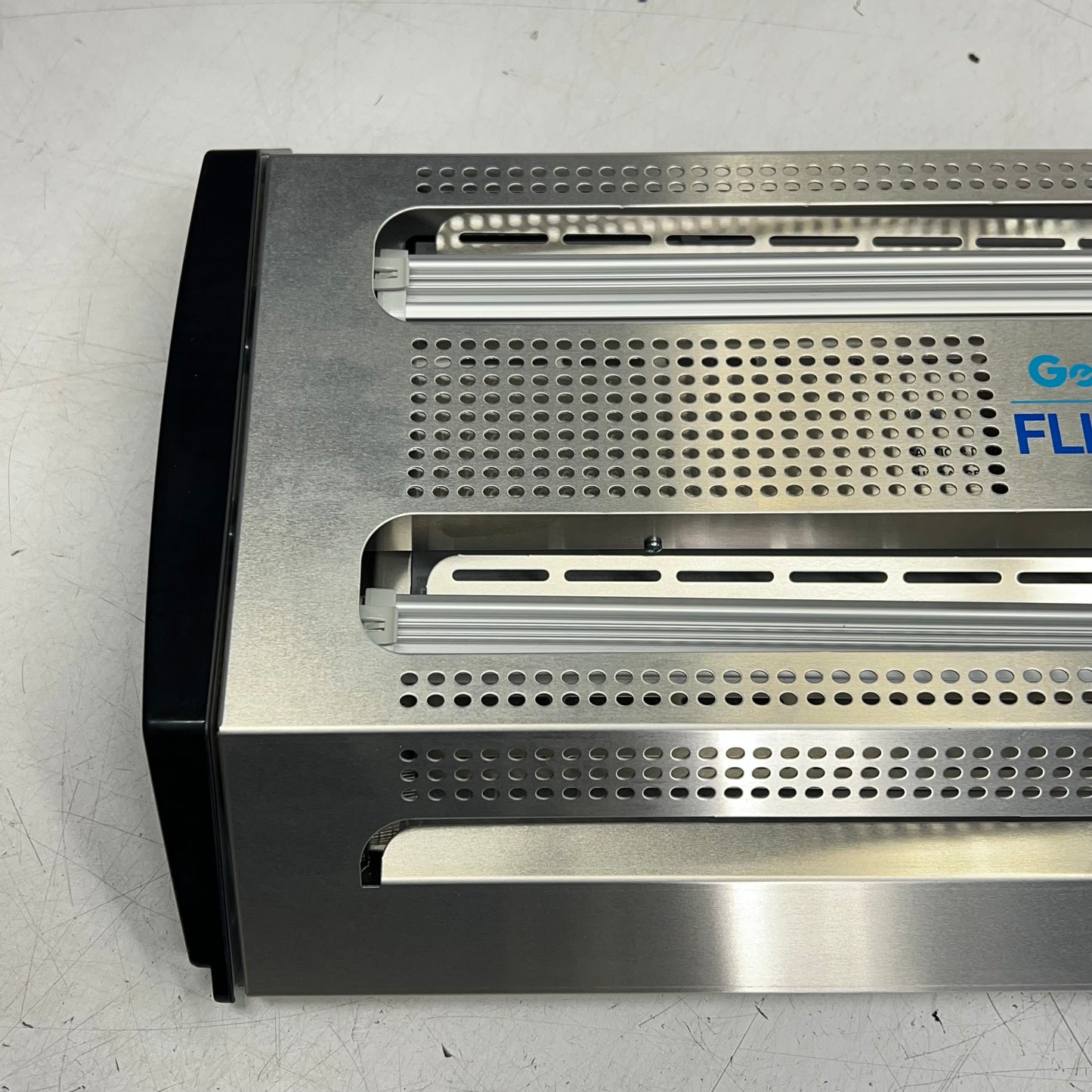 PELSIS Genus Fli Led Versatile Fly Trapping Solution Silver 430-52301-FLI