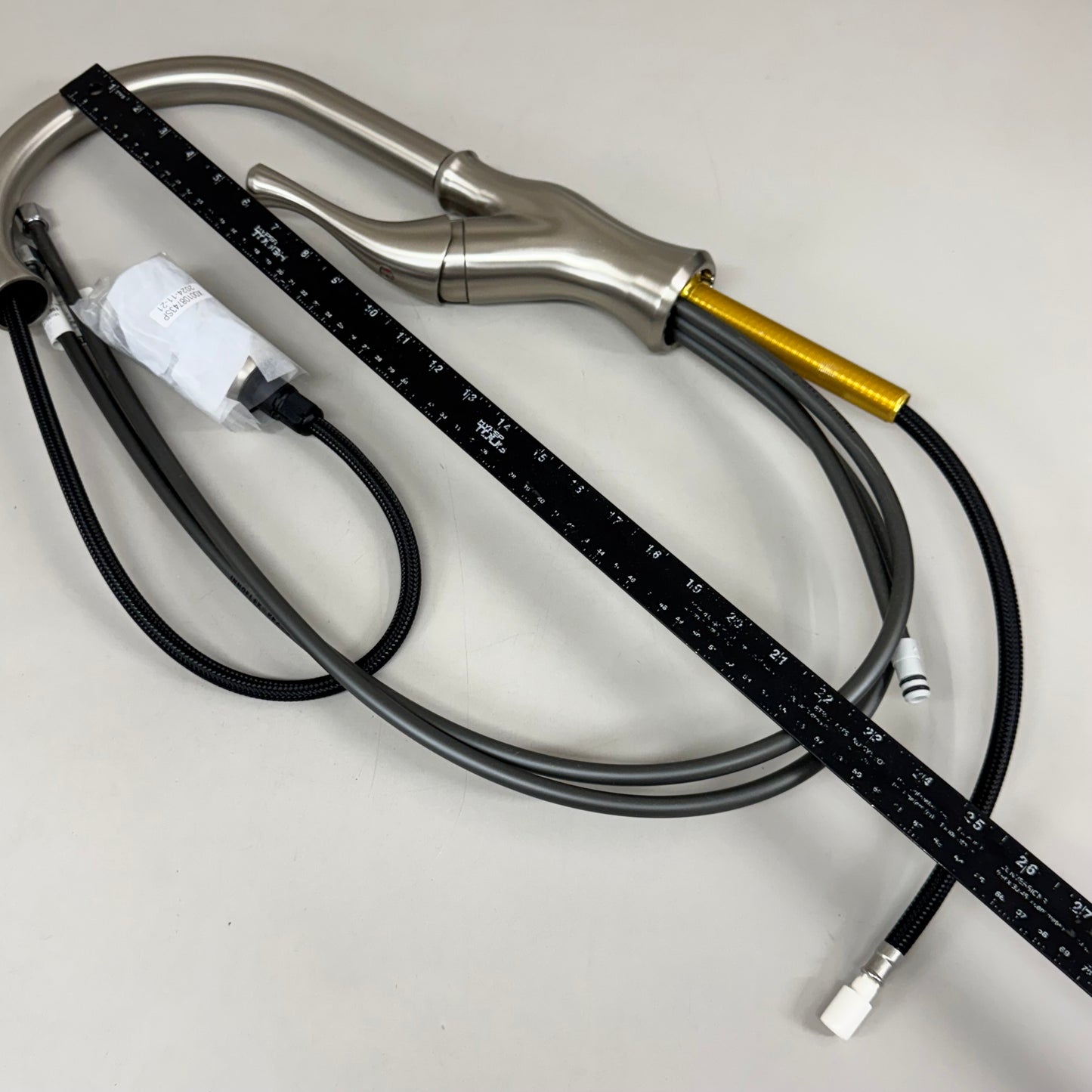 DELTA Pull-Down Kitchen Faucet Upgrade 1L Spot Shield Stainless 19888Z-SP-DST