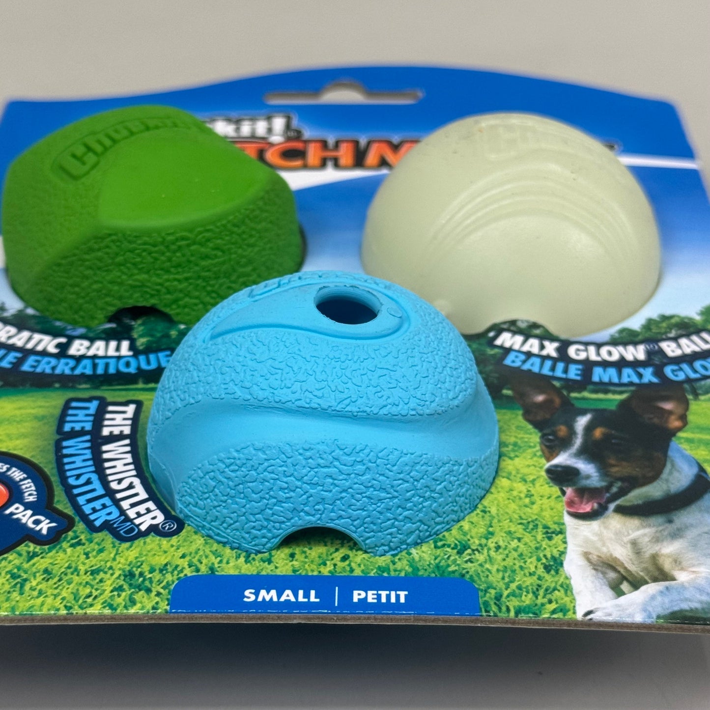 ZA@ CHUCKIT! Fetch Medley For Small Dogs Pack of 3 Balls Blue, Green, Glow HKDH23205B C