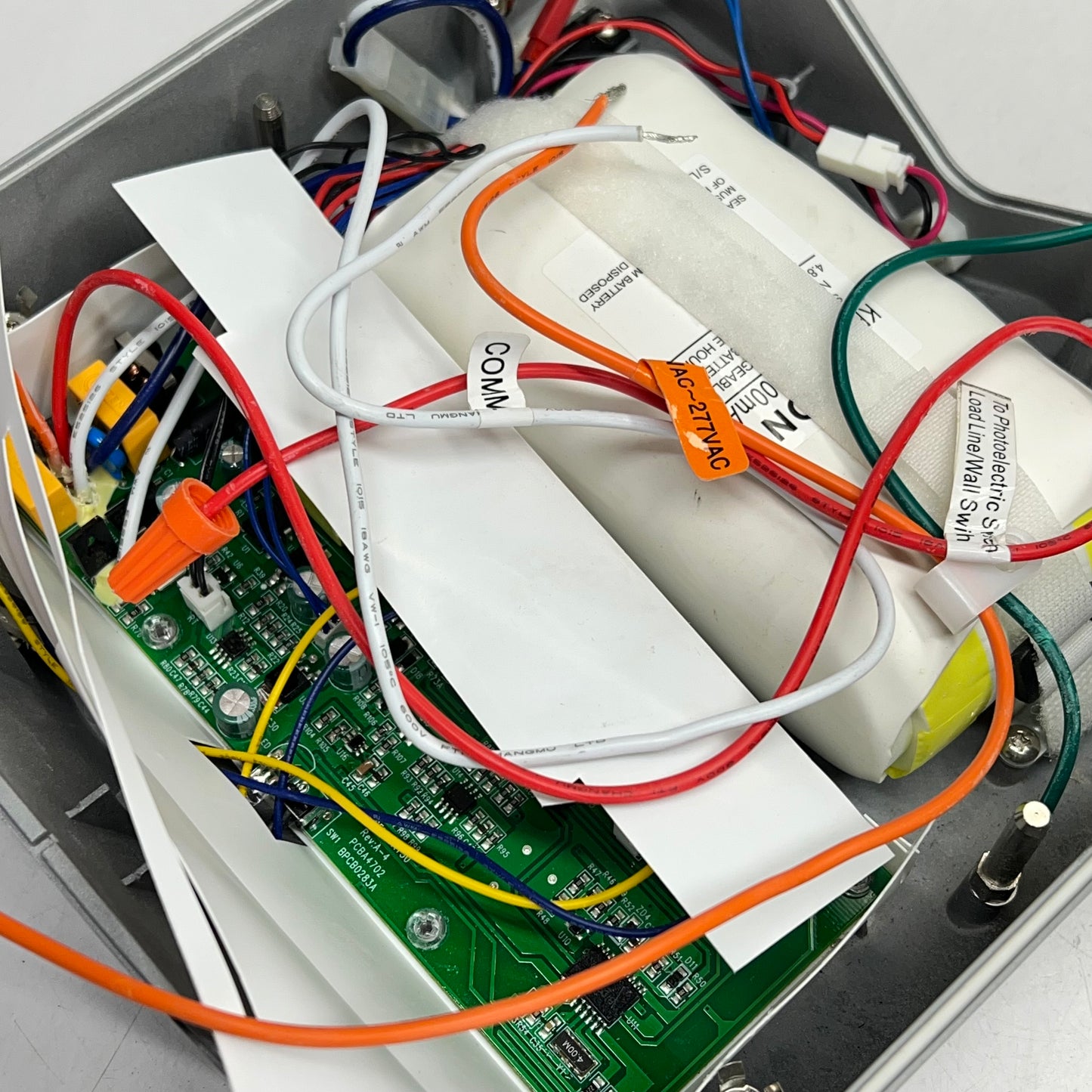 COOPER LIGHTING Sure-lites Led Emergency Light & Luminaire SELDWA50PS (Pre-Owned)