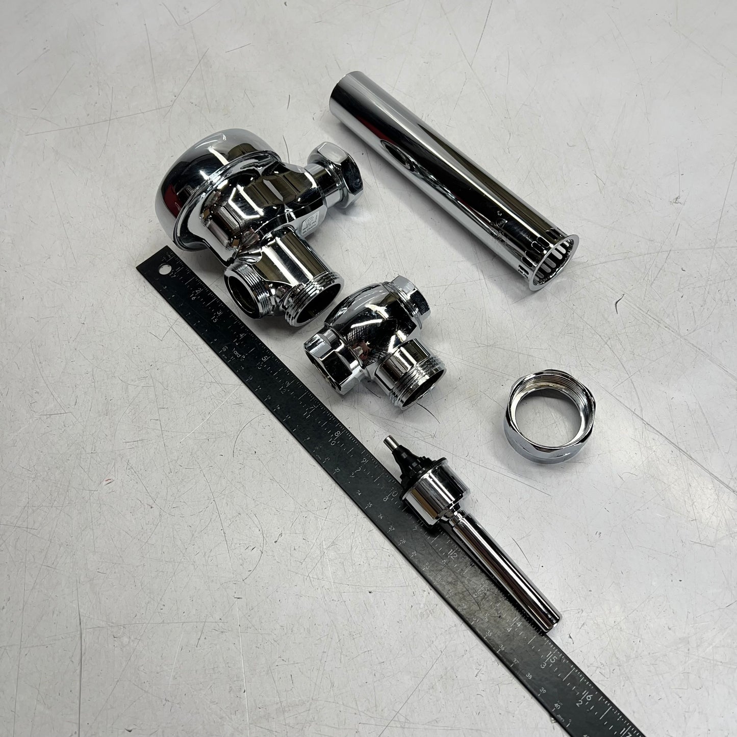 ZA@ SLOAN Exposed Manual Water Closet Flushometer 1.28 GPF Chrome Plate 111-1.28 ( As-Is) May Get One w/ More Dirt