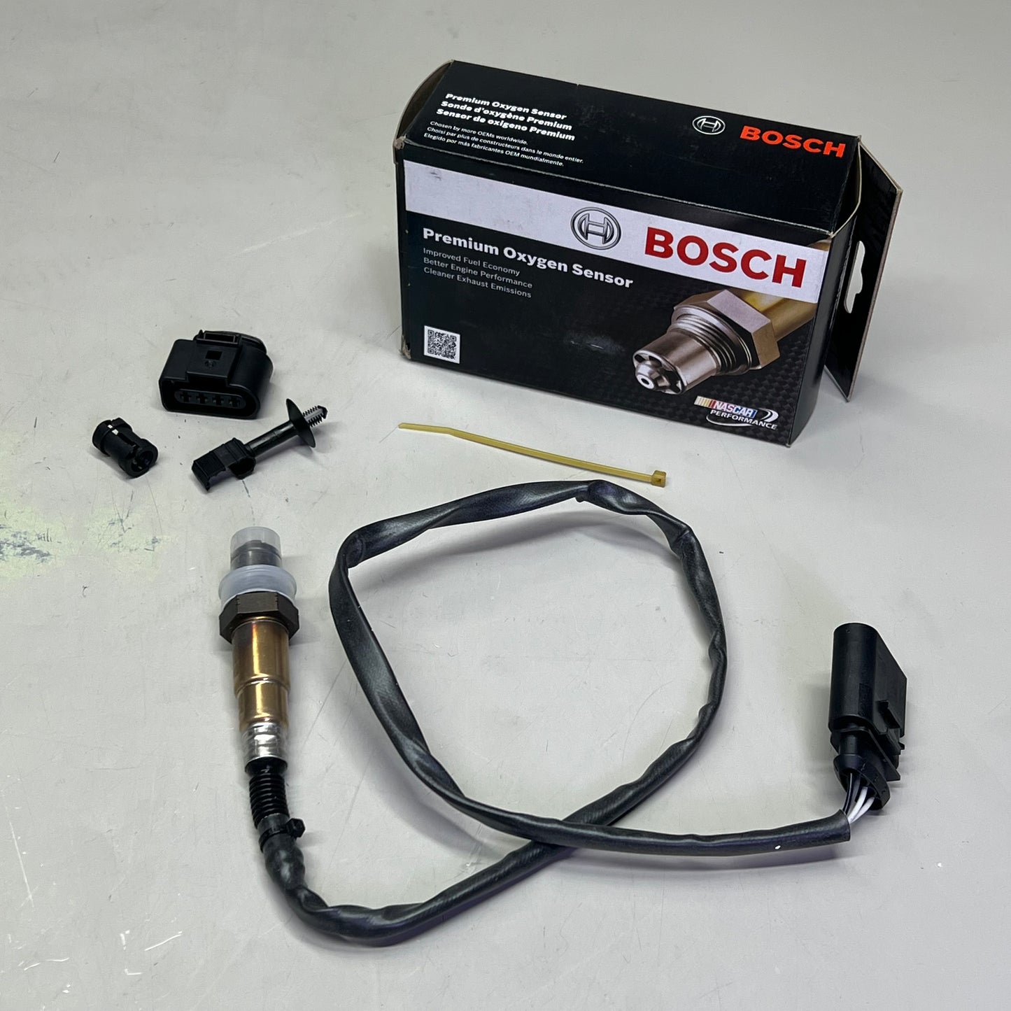 BOSCH Oxygen Sensor OE Quality For Volkswagen Jetta 16075