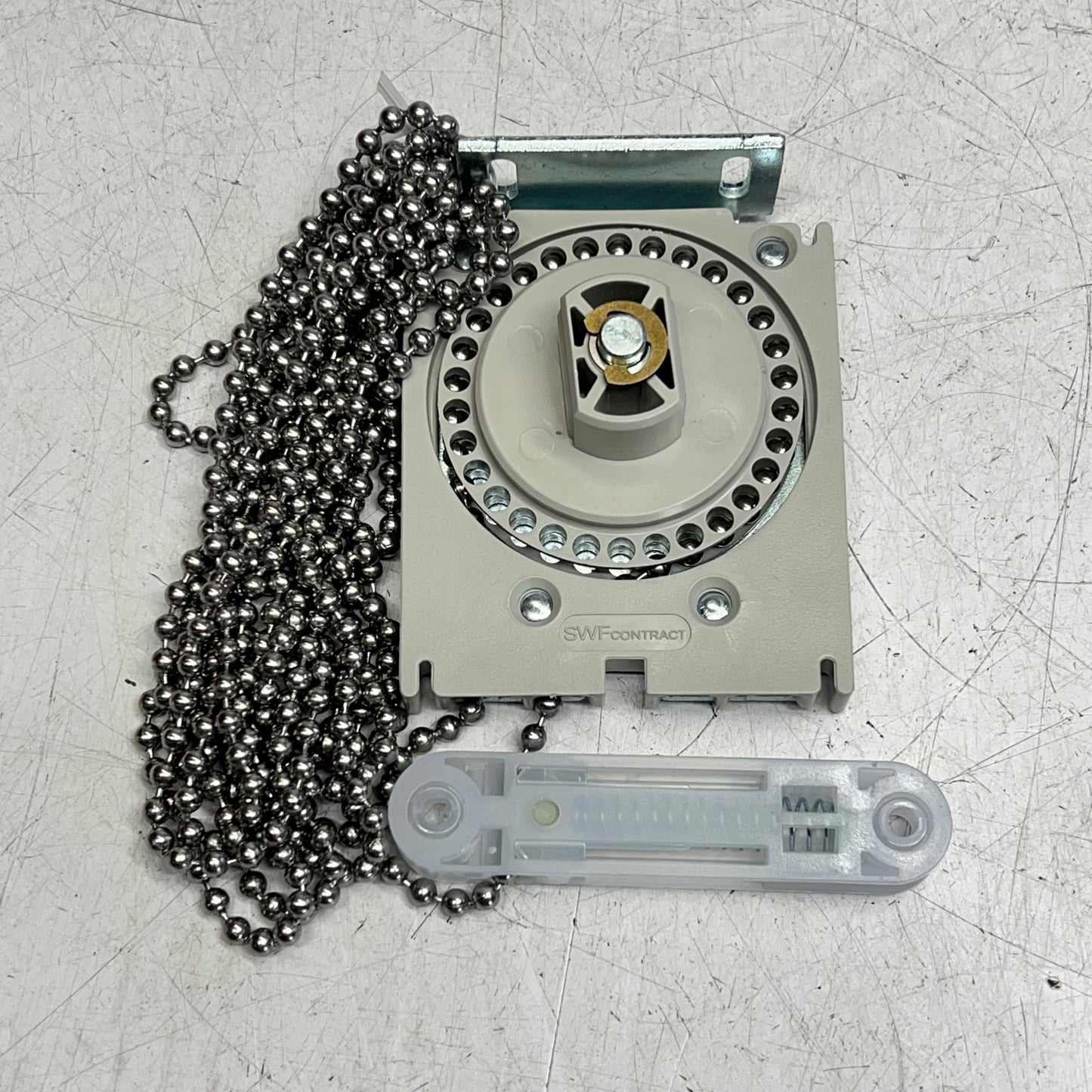 MECHO/5 Standard Bracket Roller Shade Chain Drive & Idle End UBCU-3036-DS-GR
