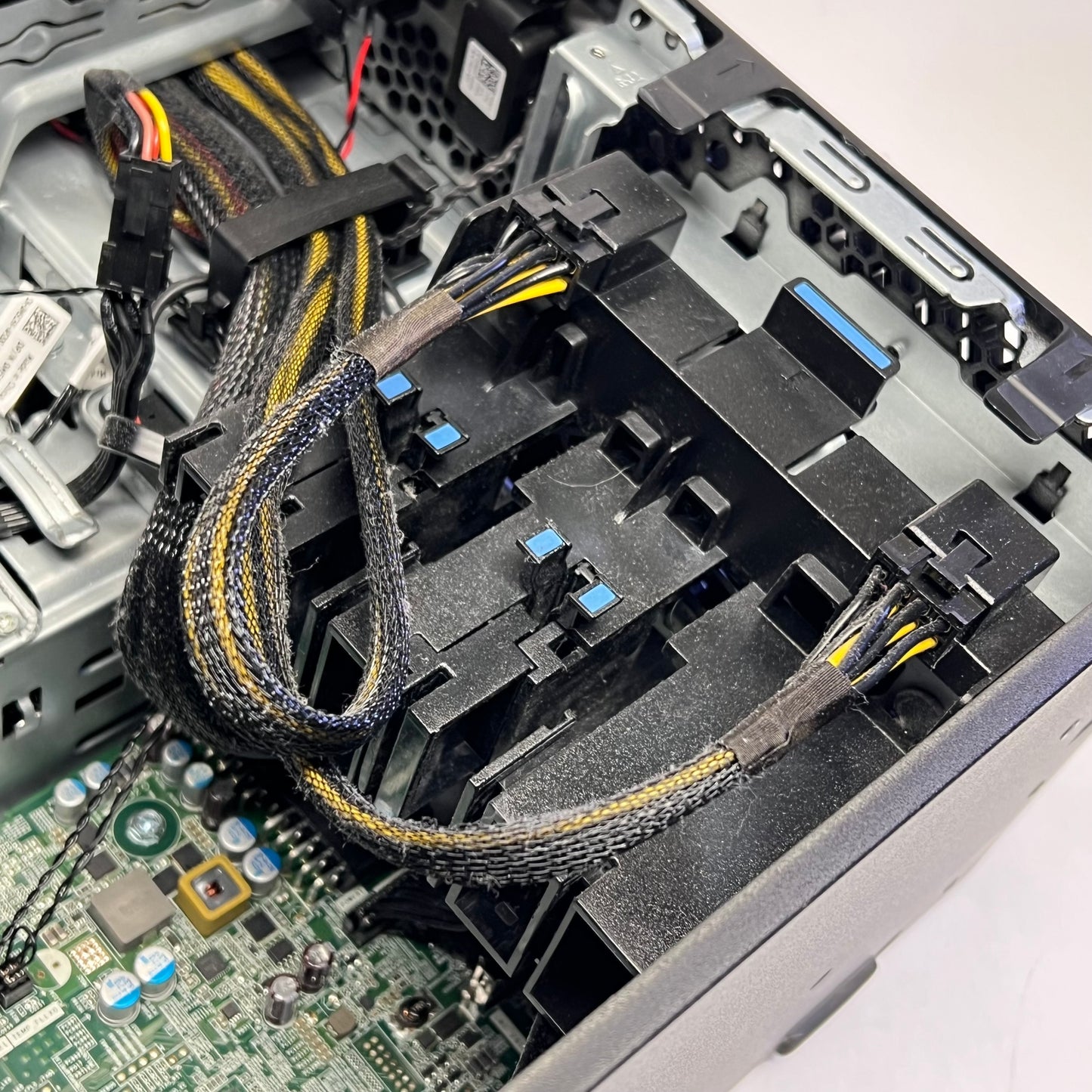 ZA@ DELL Hi Performance Single Socket Workstation W/ Built in Ai Platform Black 5820 (Used)