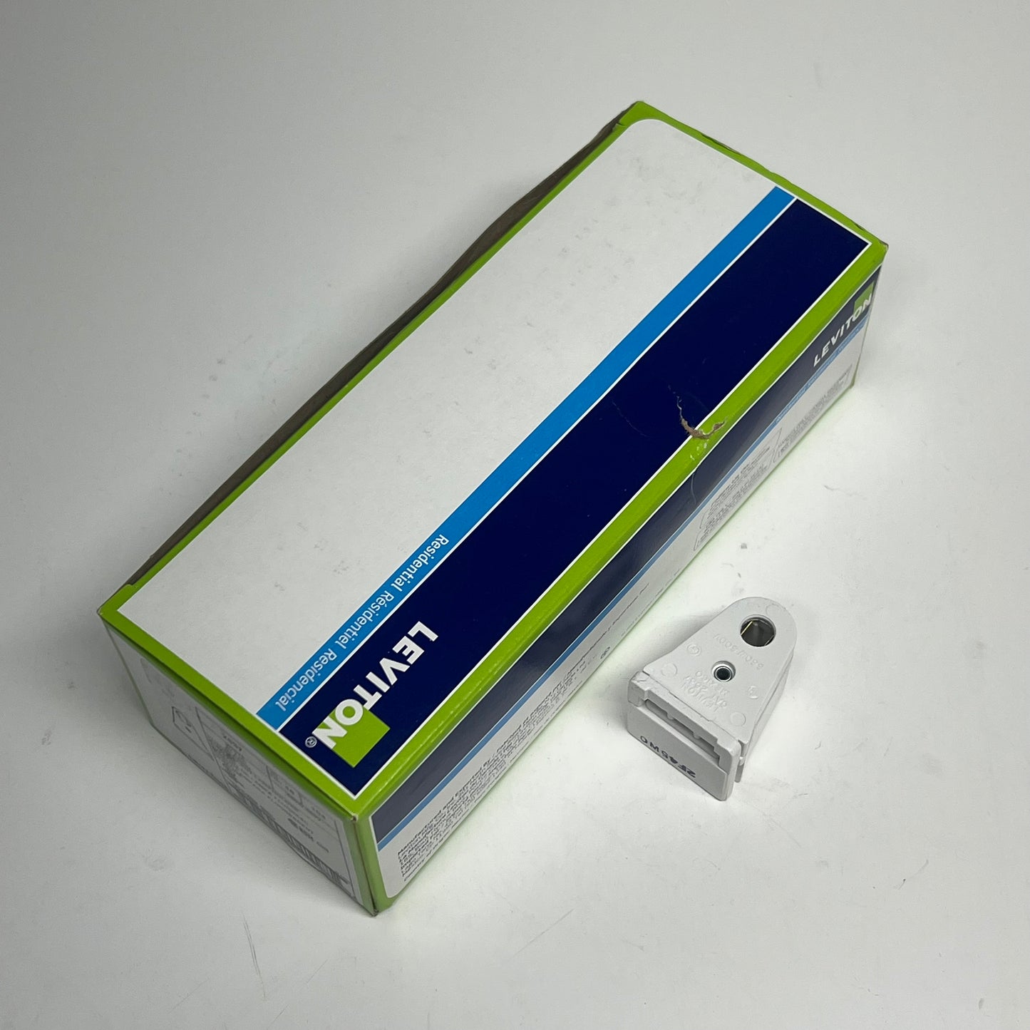 LEVITON (10 PACK) Slimline Base Single Pin Standard Florescent Lampholder 2537