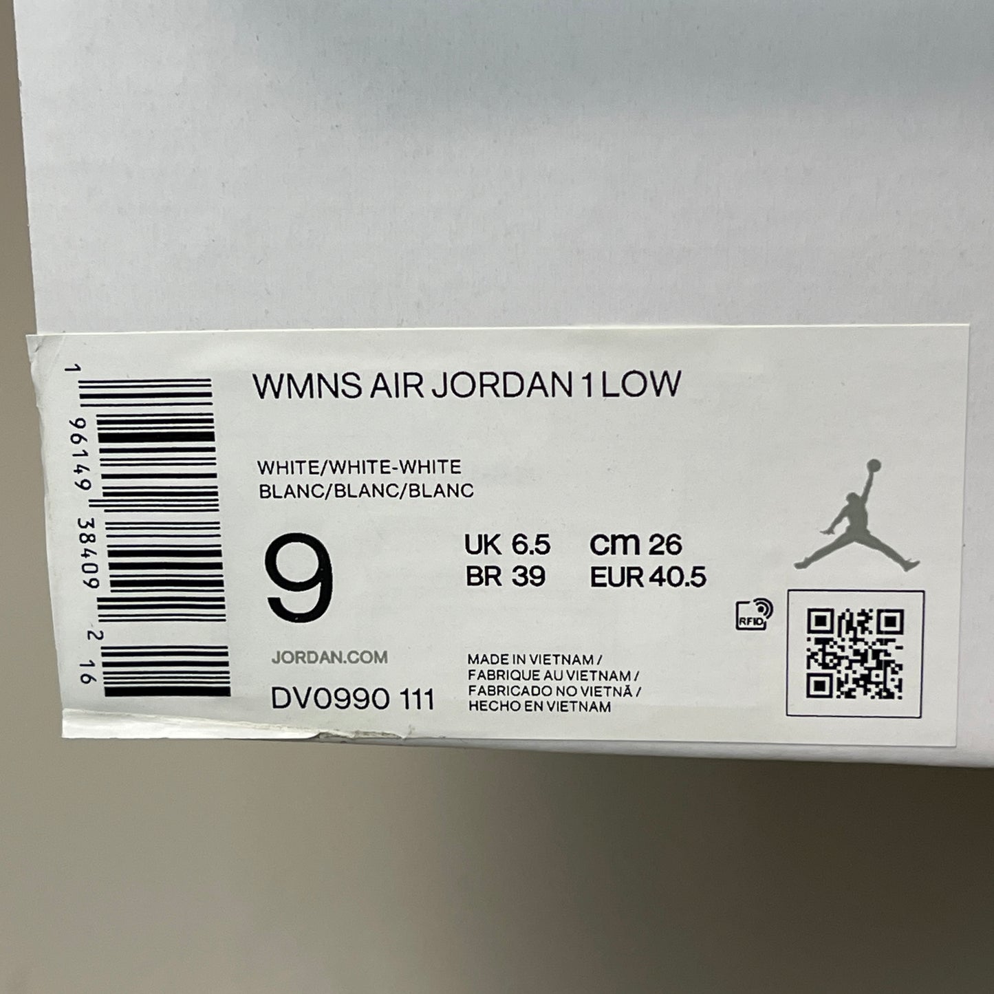 NIKE AIR JORDAN 1 Low Triple White Women's Sz 9 DV0990-111 (New in Box)