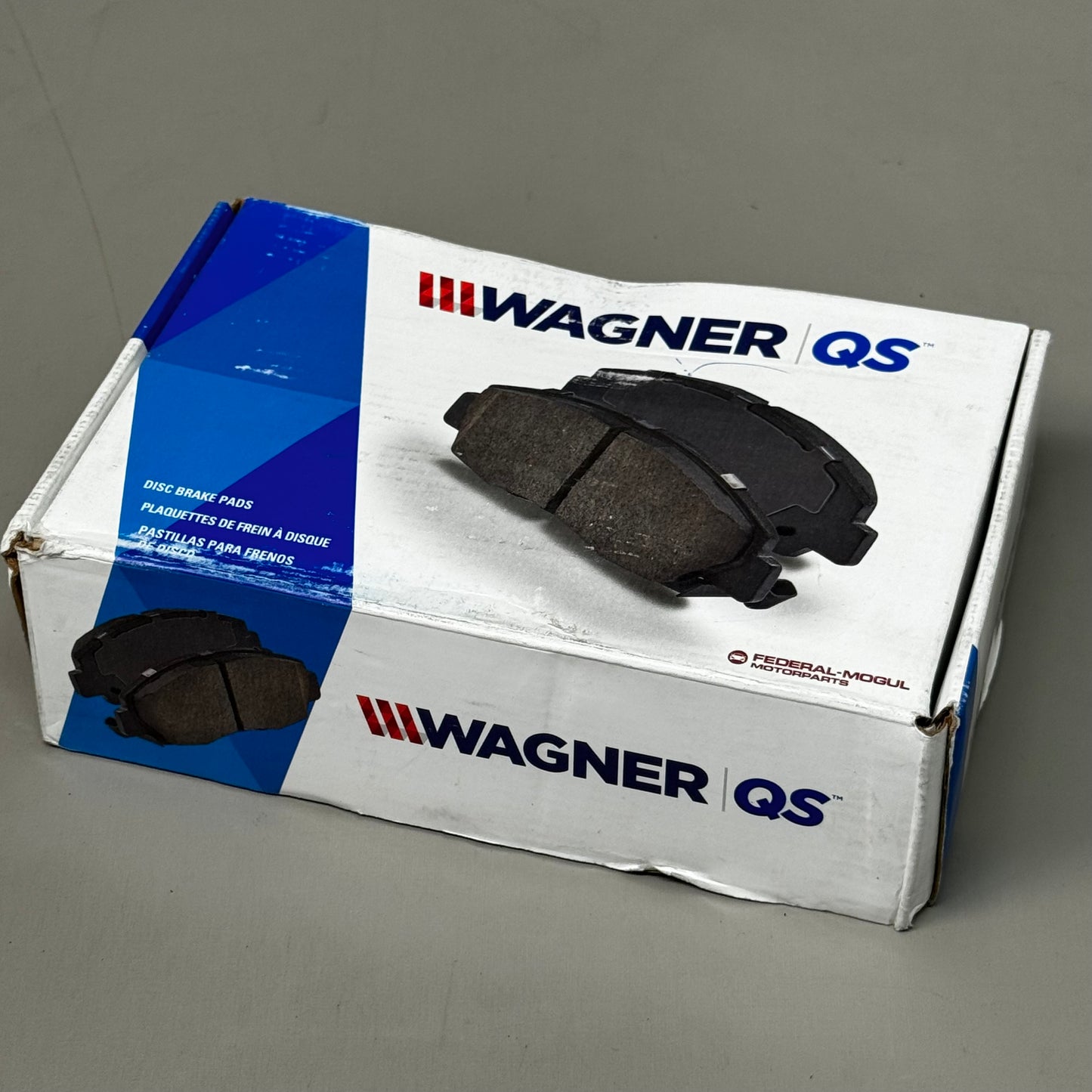 WAGNER QS Ceramic Disc Brake Pad Set 7" x 2" Black ZX962