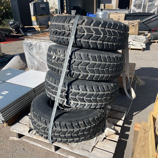 GOODYEAR (4 PACK) Wrangler MT 37x12.50R16.5LT Mud Terrain Tires