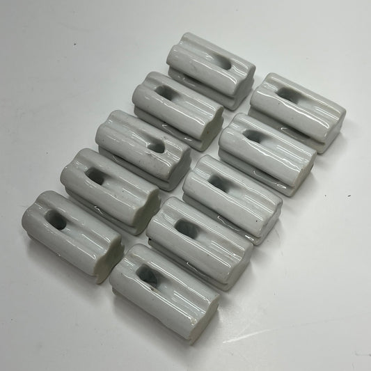 ZA@ GALLAGHER (10 PACK) Porcelain High Strain Fire Resistant Insulator White G69203 (As-Is)