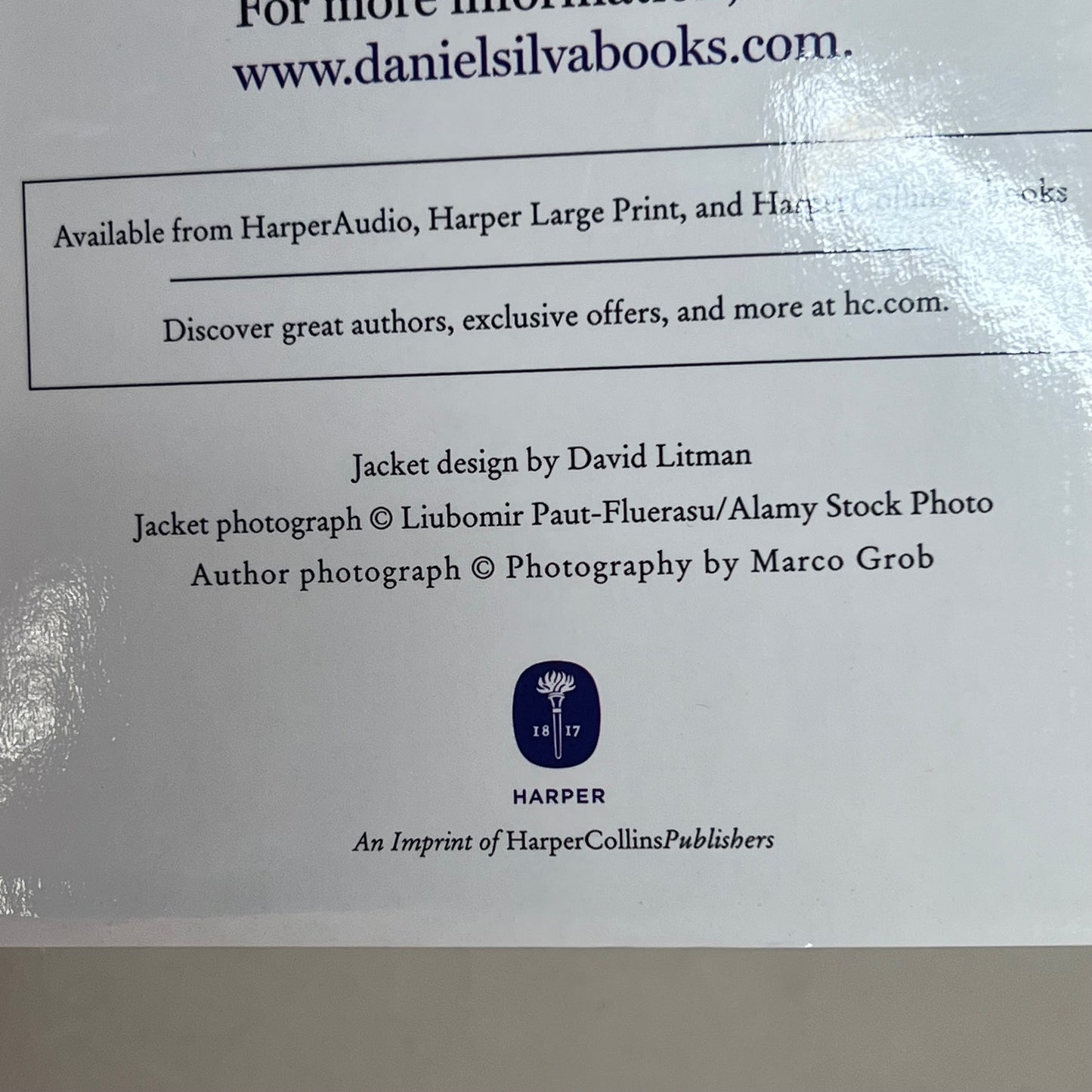 THE COLLECTOR  A Spy Fiction Master Thief Novel By Daniel Silva Hardback Book